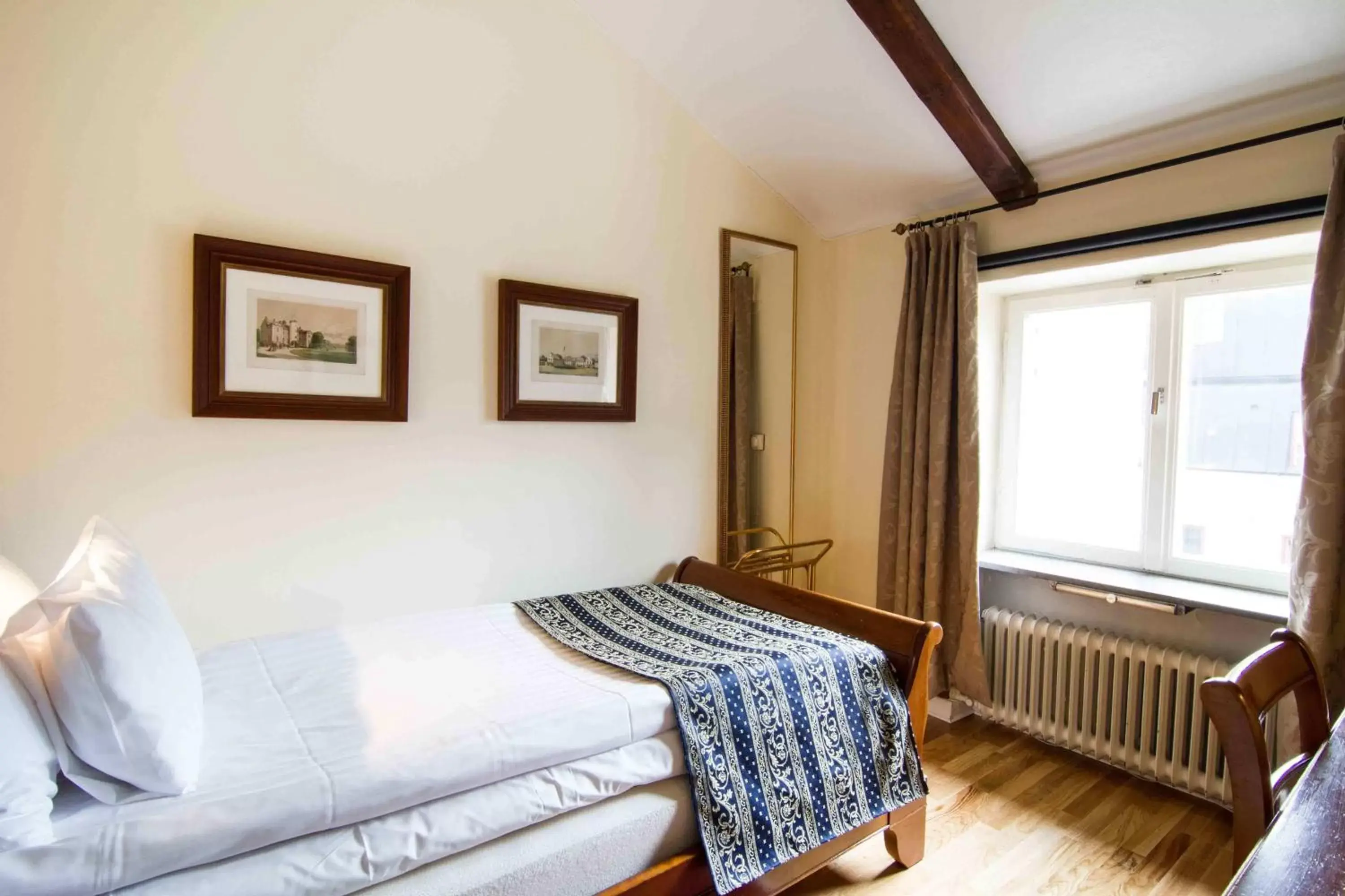 Single Room in Mayfair Hotel Tunneln Single Room in Mayfair Hotel Tunneln