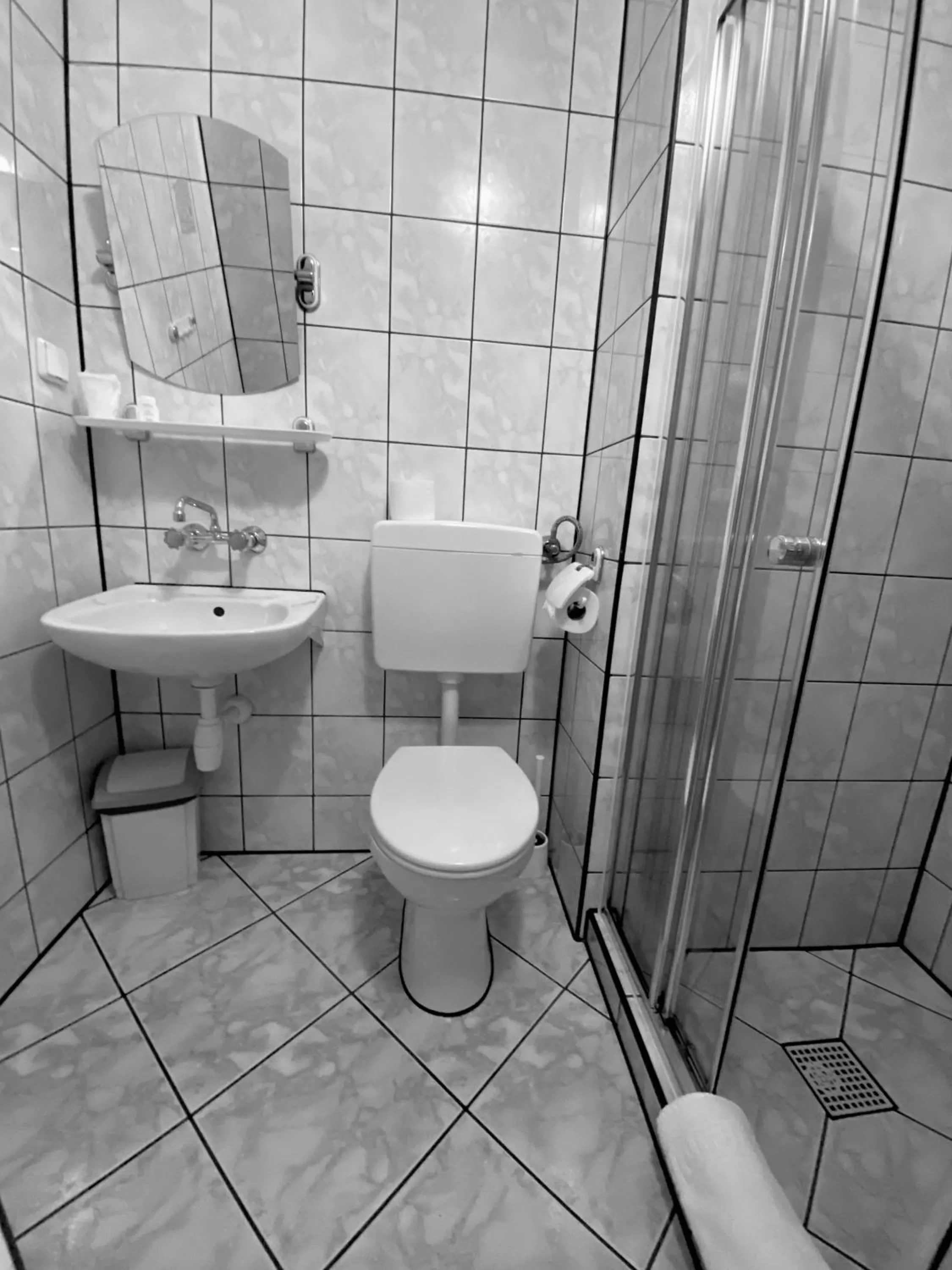 Bathroom in Hotel Kolorowa