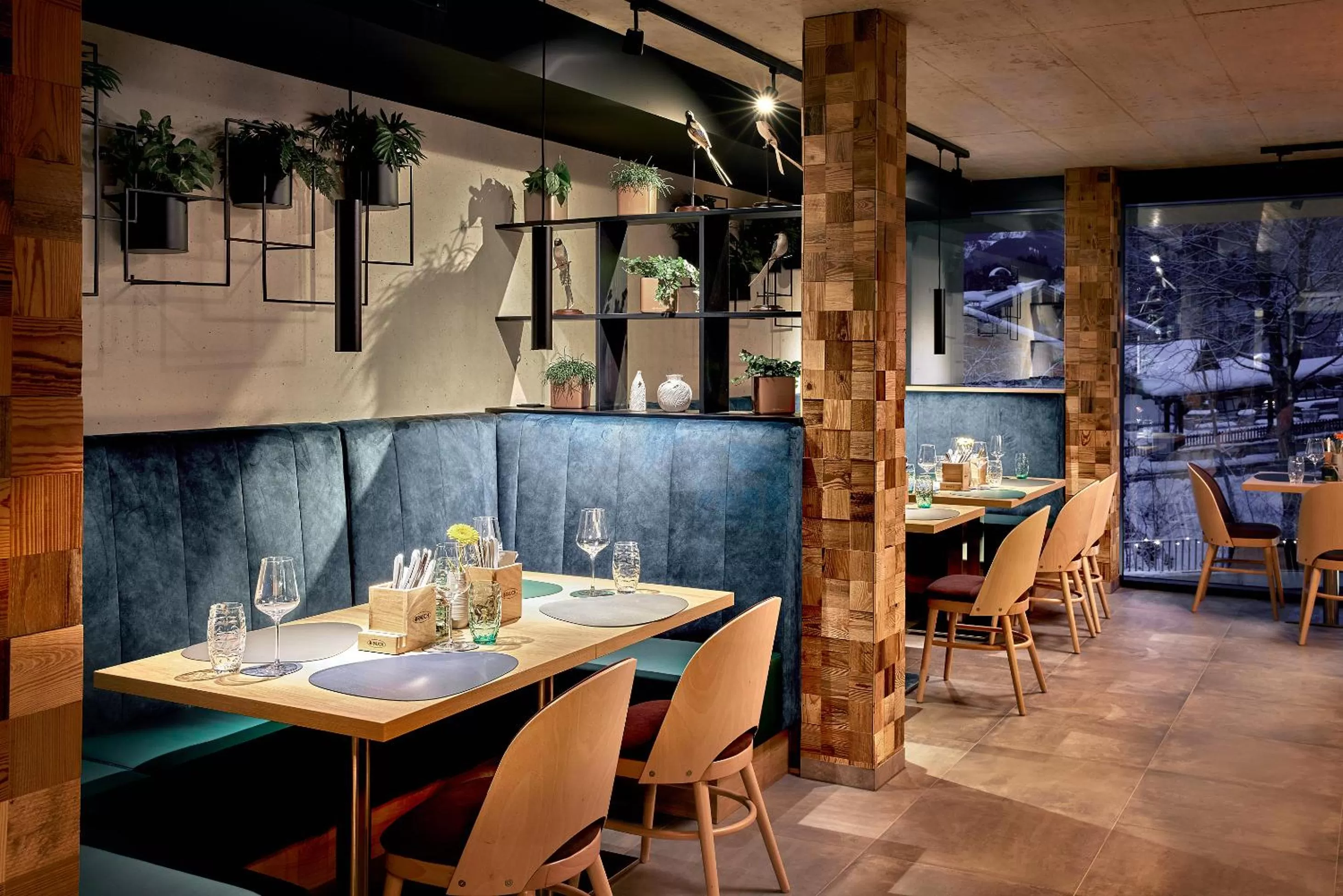 Restaurant/places to eat in ever grün KAPRUN