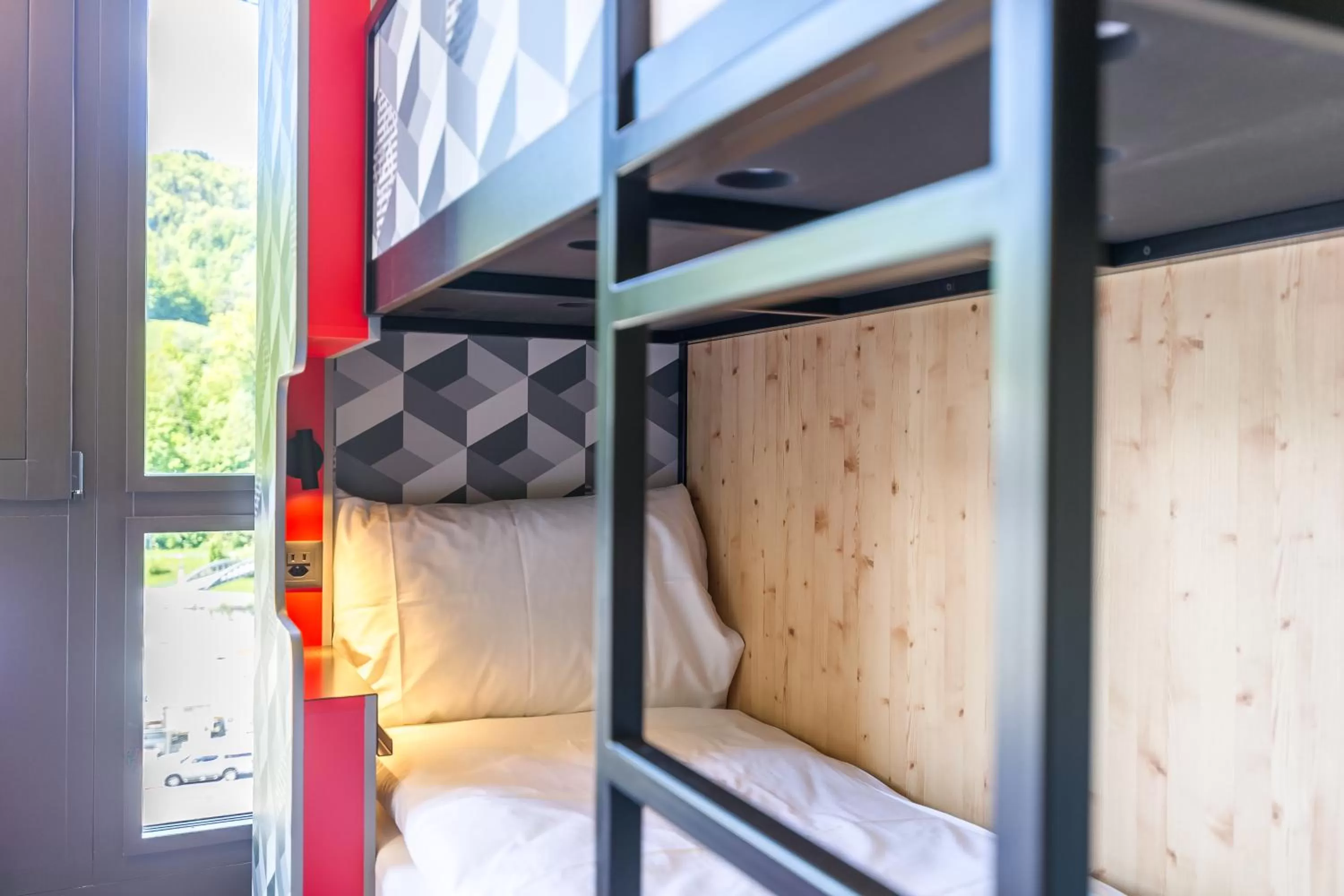 Bedroom, Bunk Bed in MEININGER Hotel Zürich Greencity