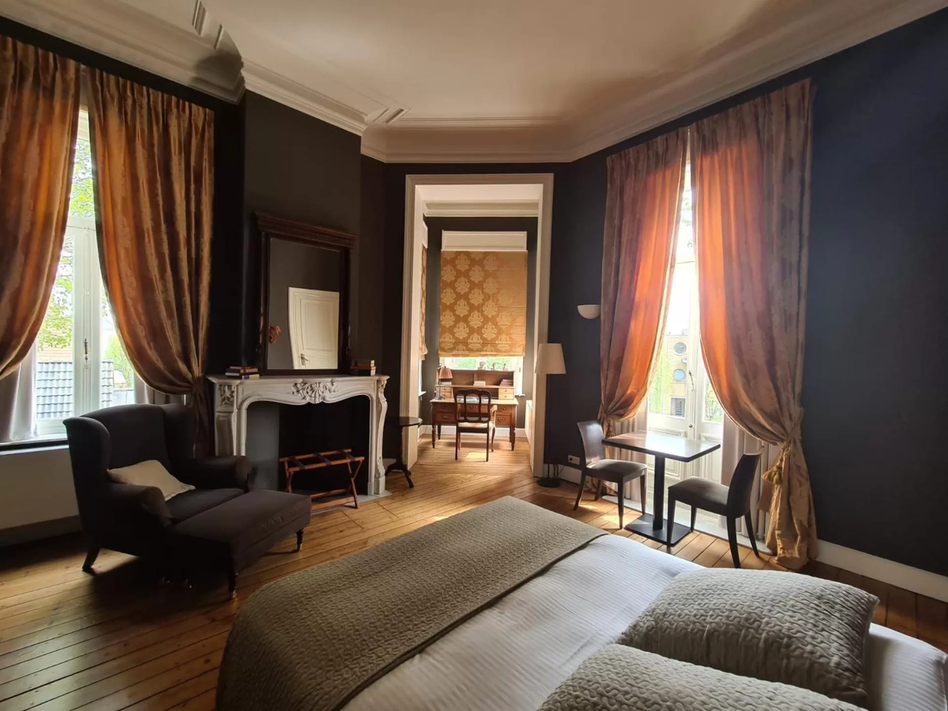 Bedroom, Seating Area in B&B 't Kasteel & 't Koetshuys