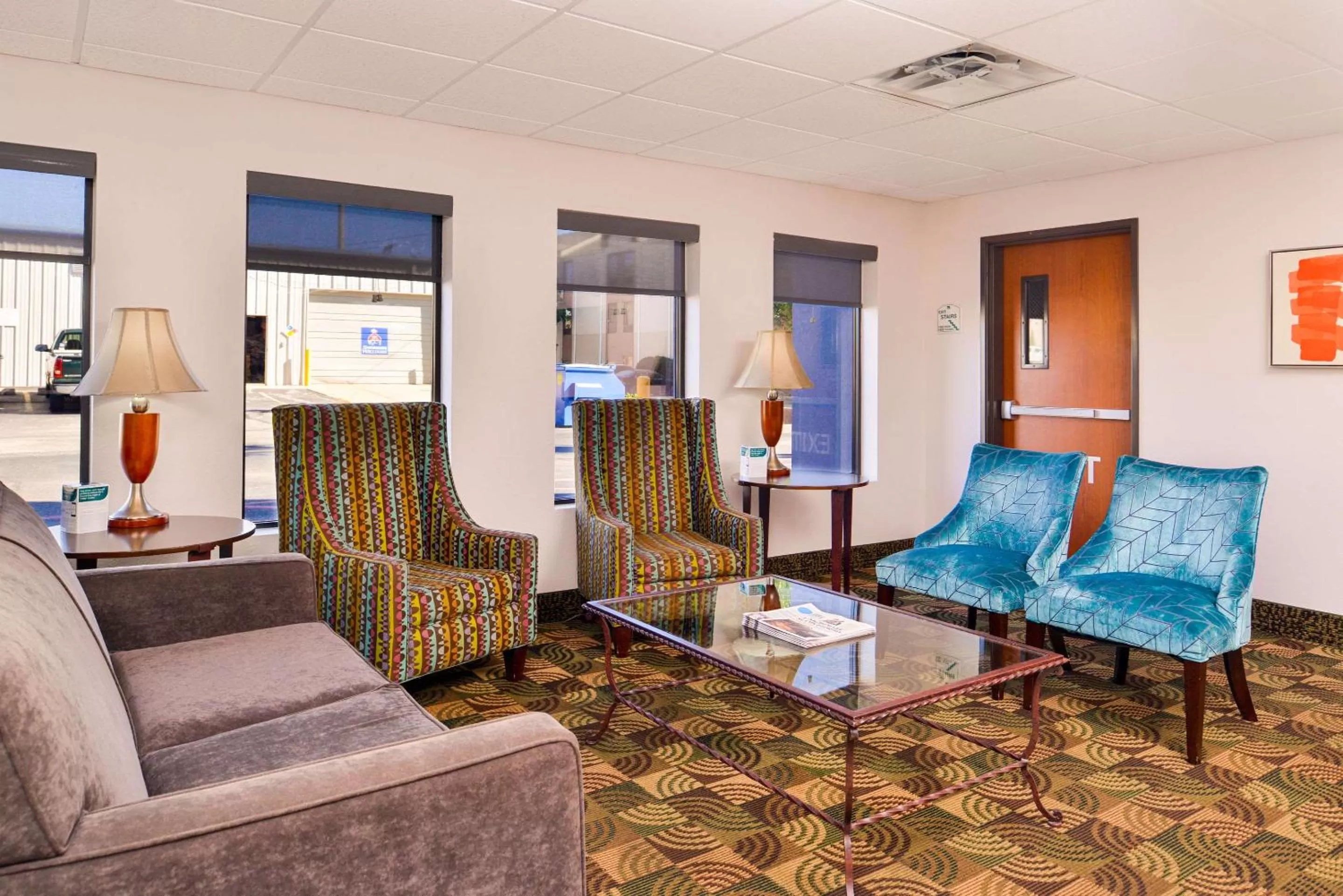 Lobby or reception in Quality Inn Joplin I-44