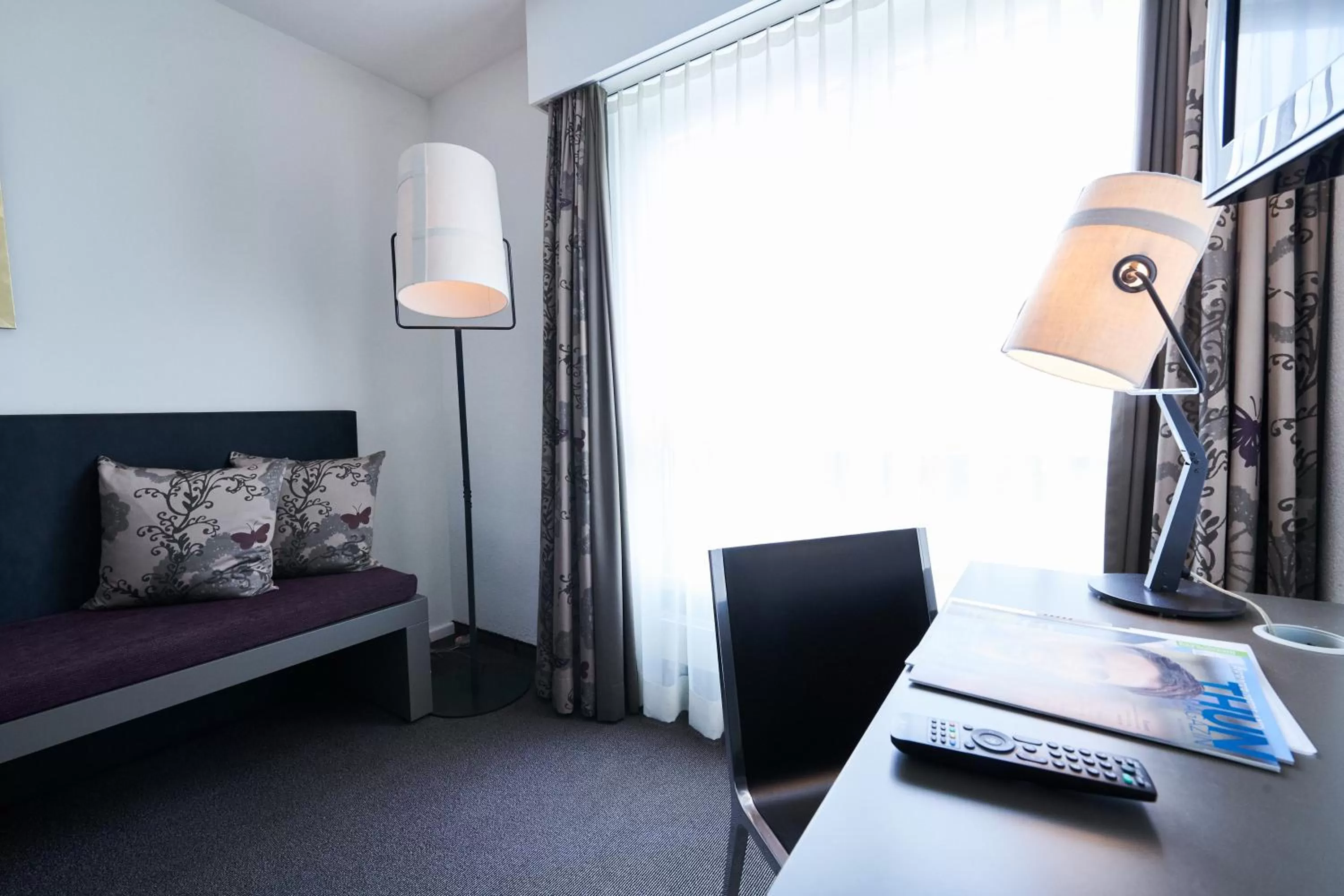 Bathroom, Bed in Hotel Holiday Thun