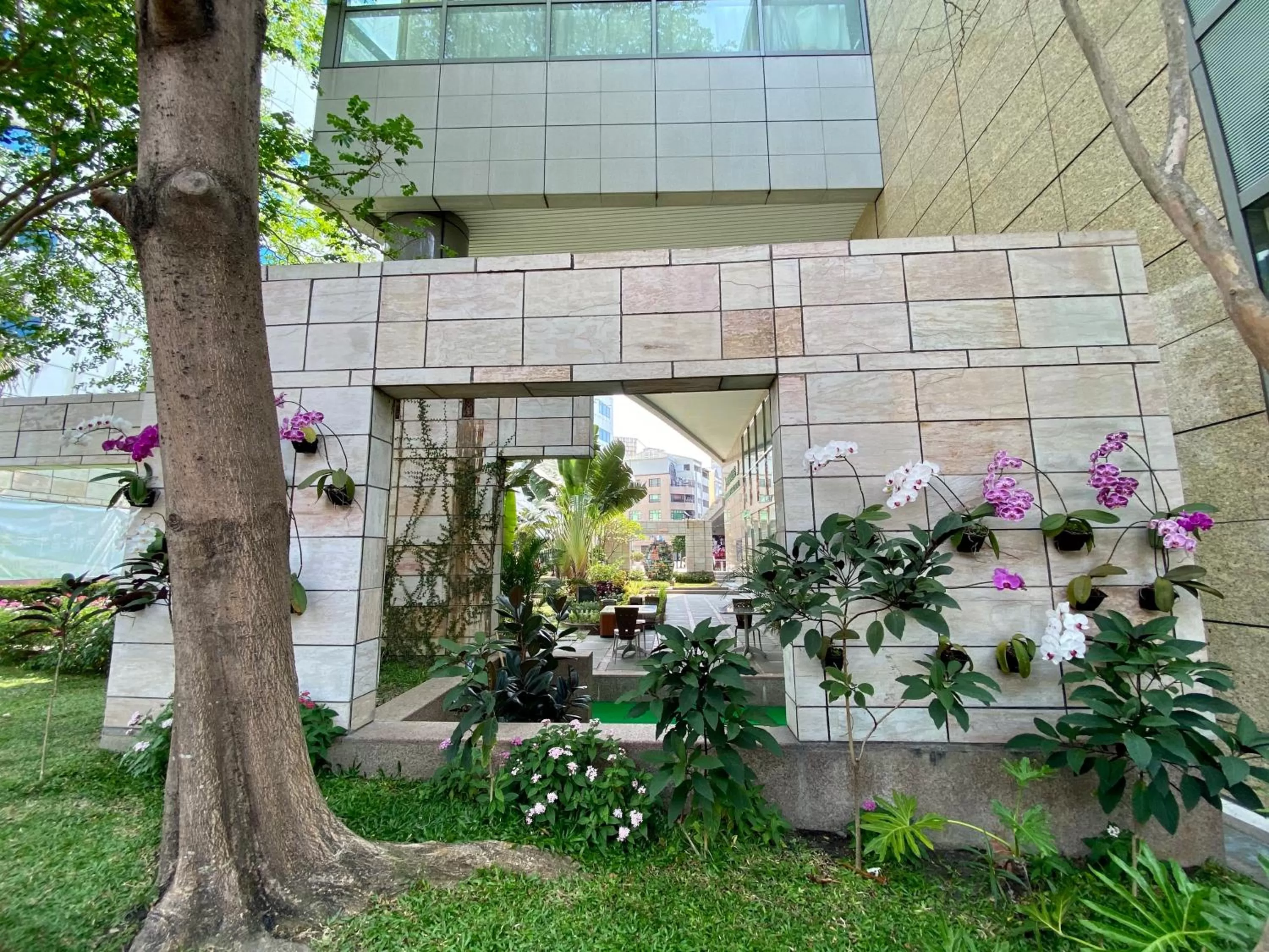 Garden in Evergreen Plaza Hotel - Tainan