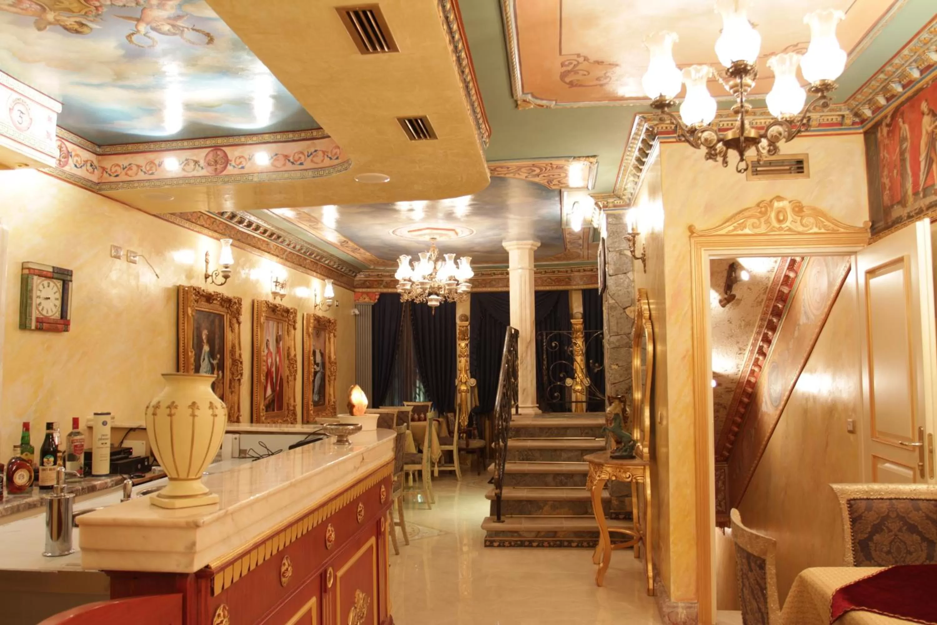 Communal lounge/ TV room in Hotel Villa Fernando Tirana