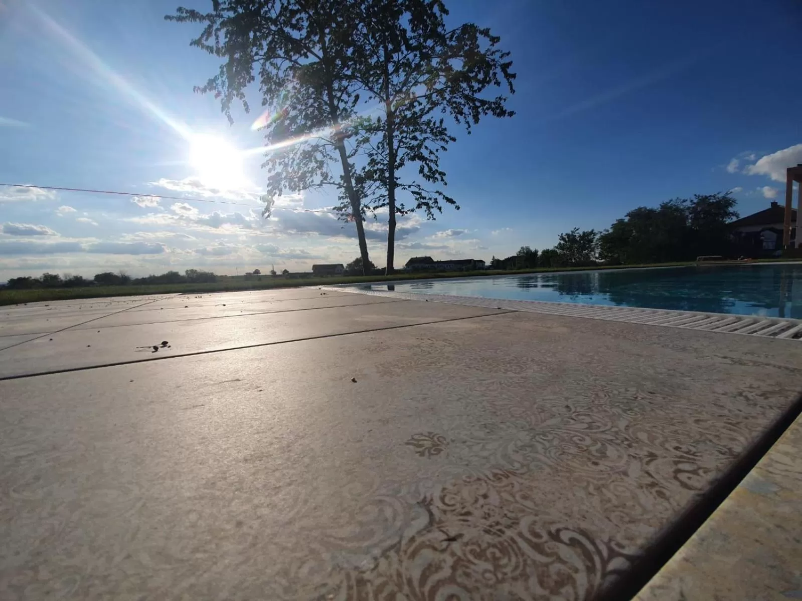 Pool view in Zimmerei - Landgasthaus Karlo