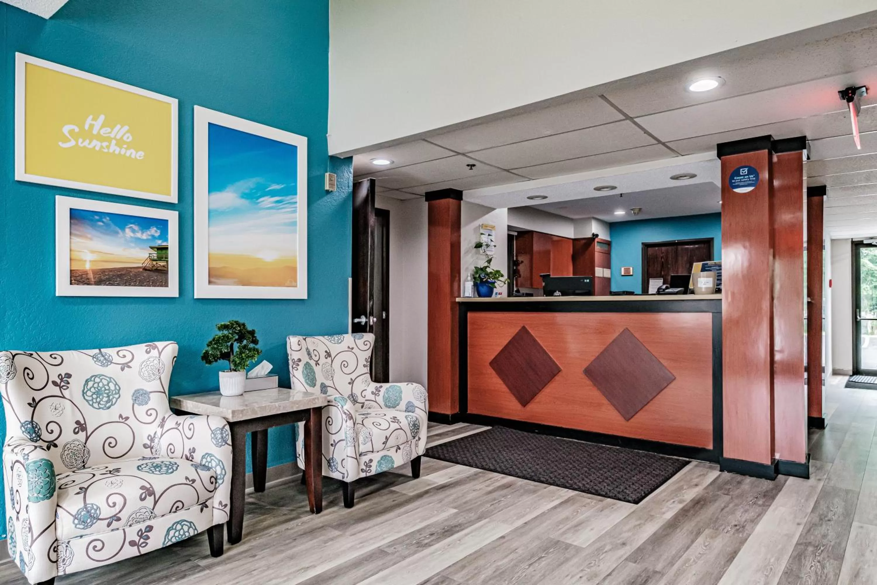 Lobby or reception in Days Inn by Wyndham Brunswick Bath Area