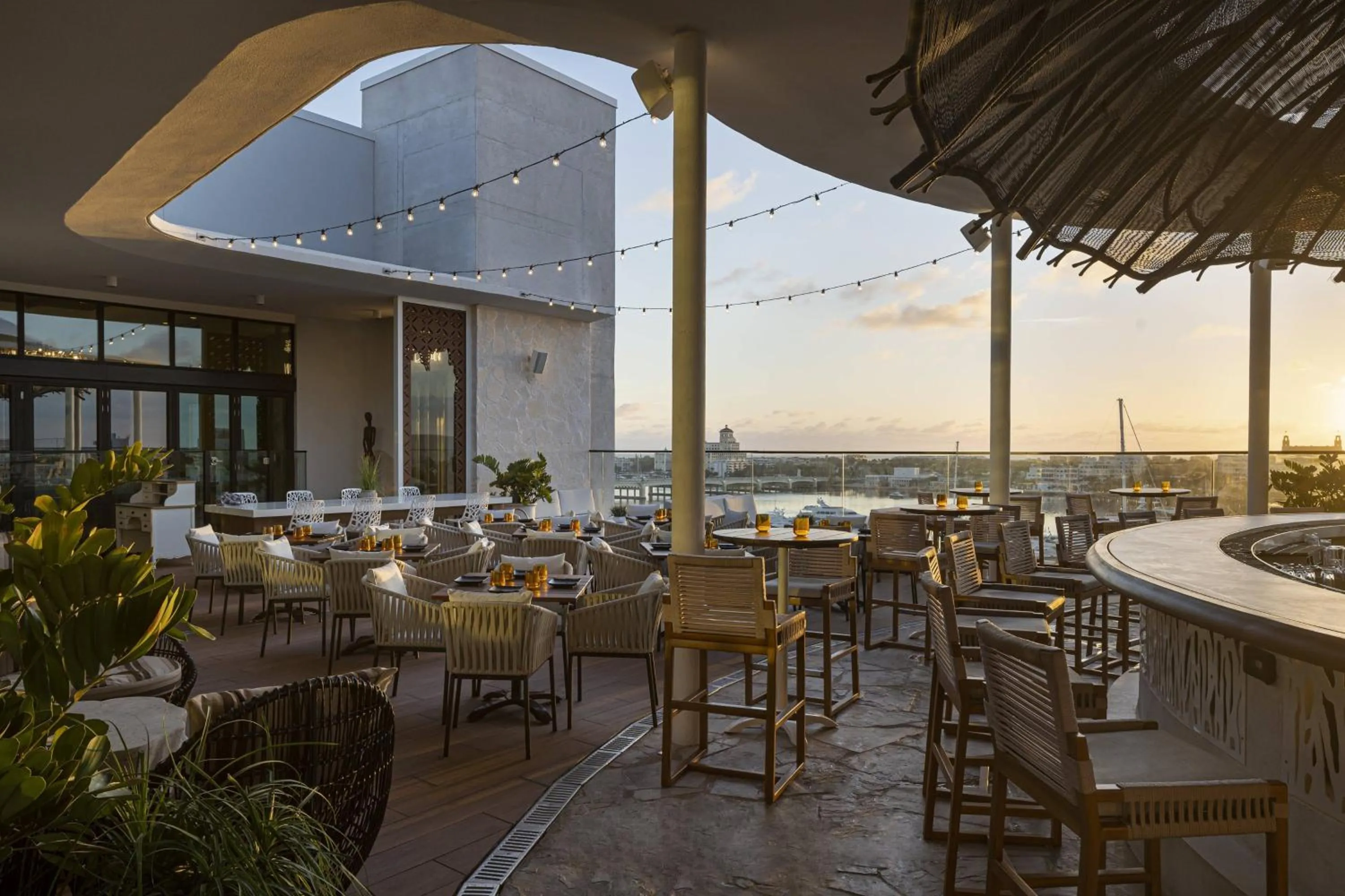 Restaurant/places to eat in The Ben, Autograph Collection