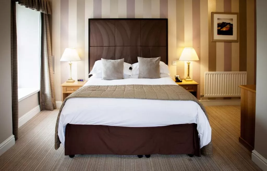 Bed in Trout Hotel