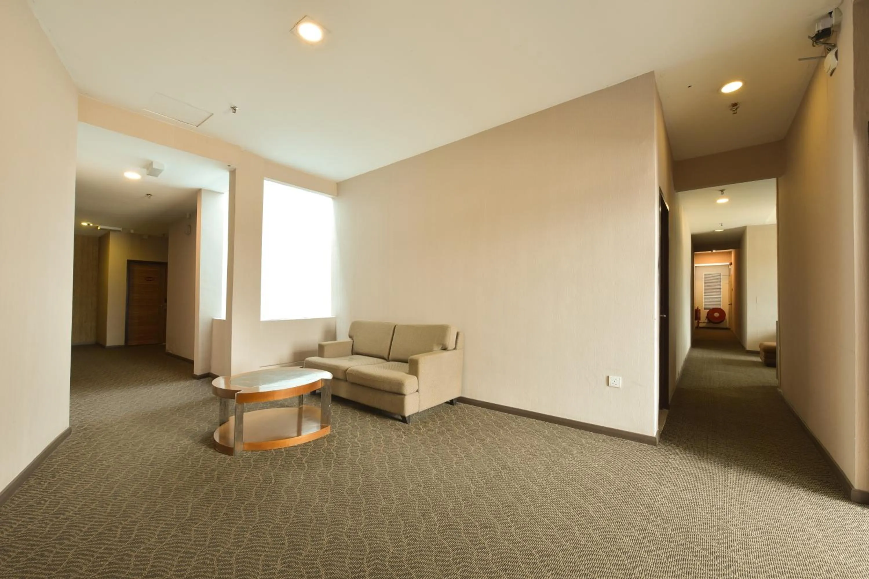 Lobby or reception in Townhouse OAK Hotel Holmes Johor Jaya