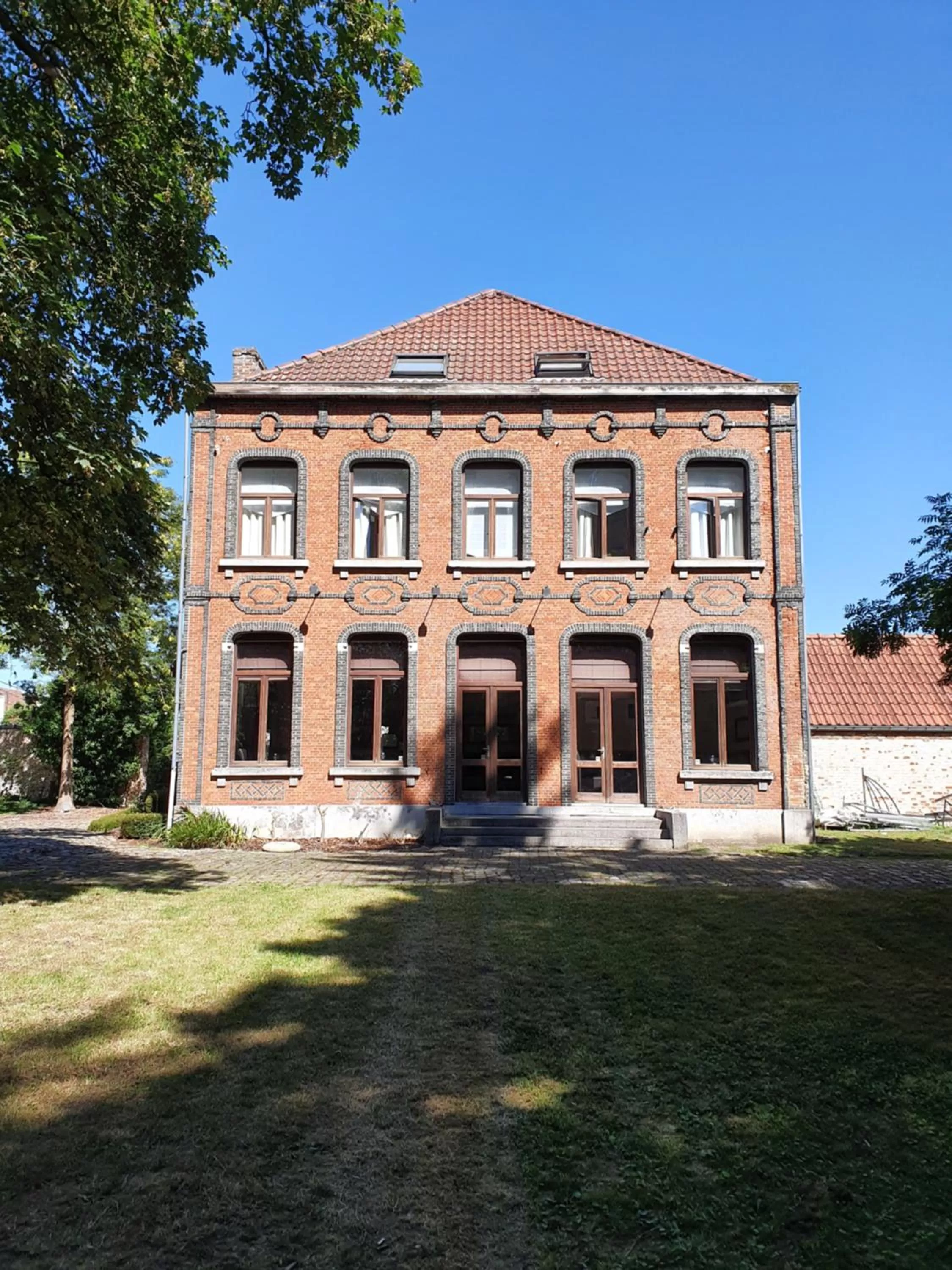 Garden in Hôtel Le Monte-Cristo