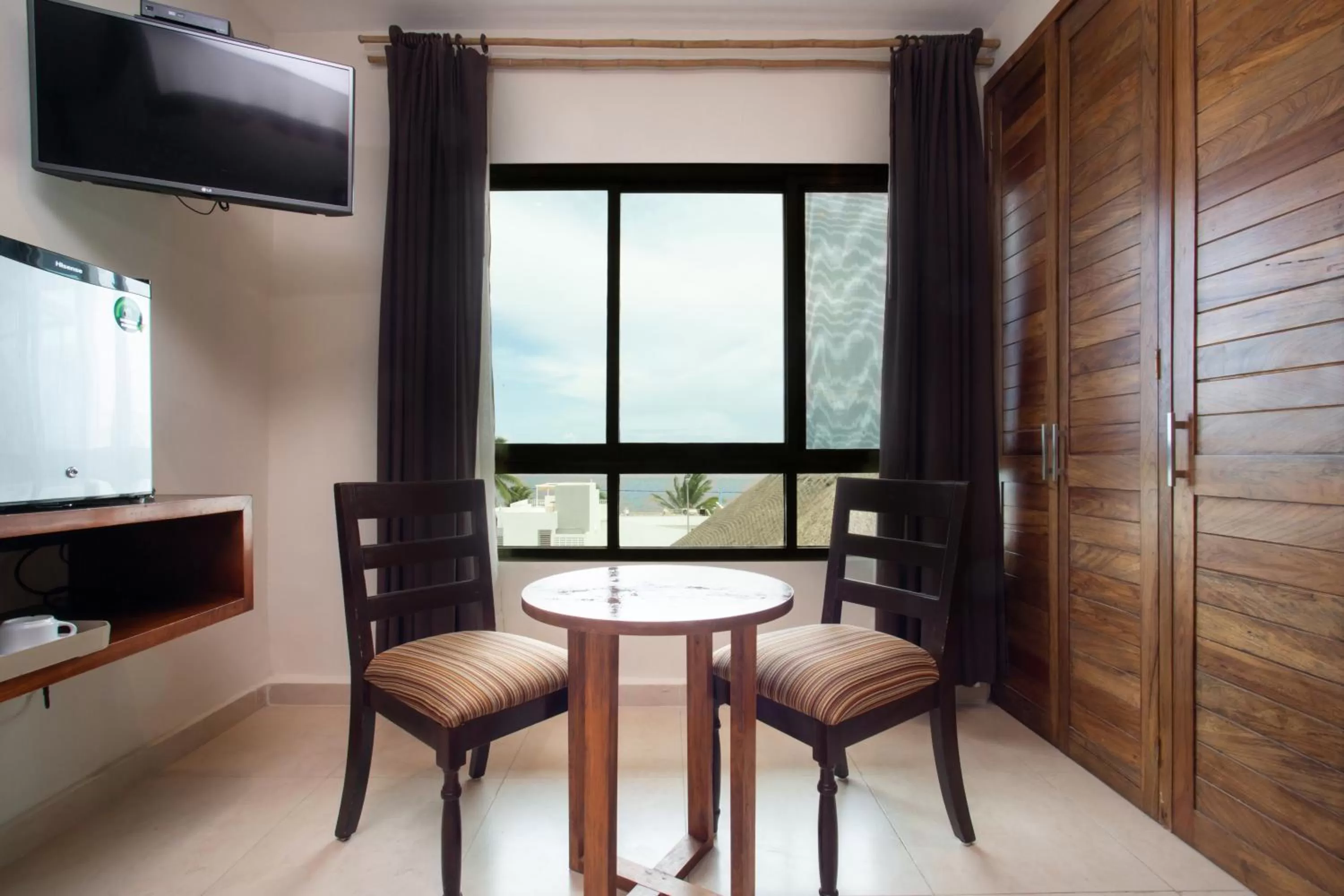 TV and multimedia, Seating Area in Villas Valentina