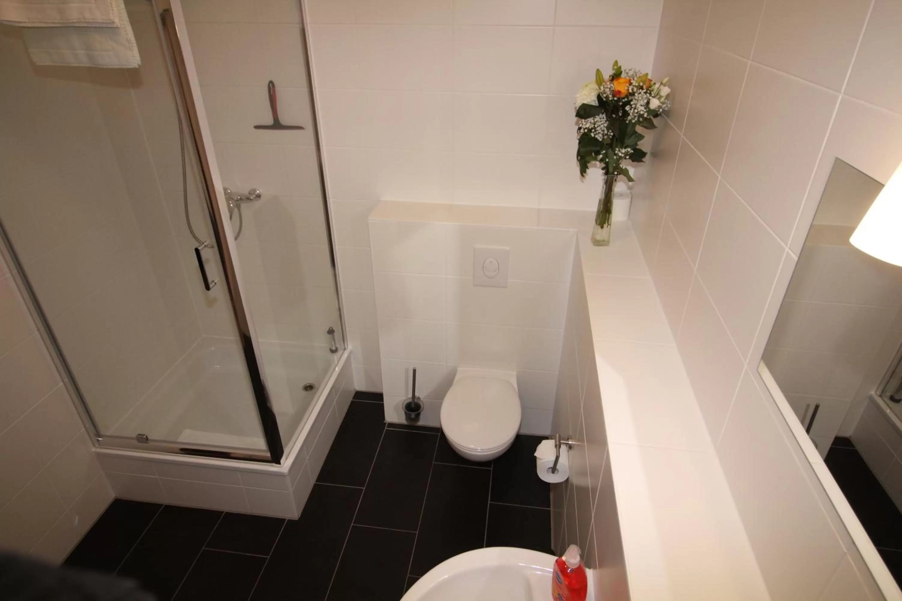 Shower in Apartments Tempelhof