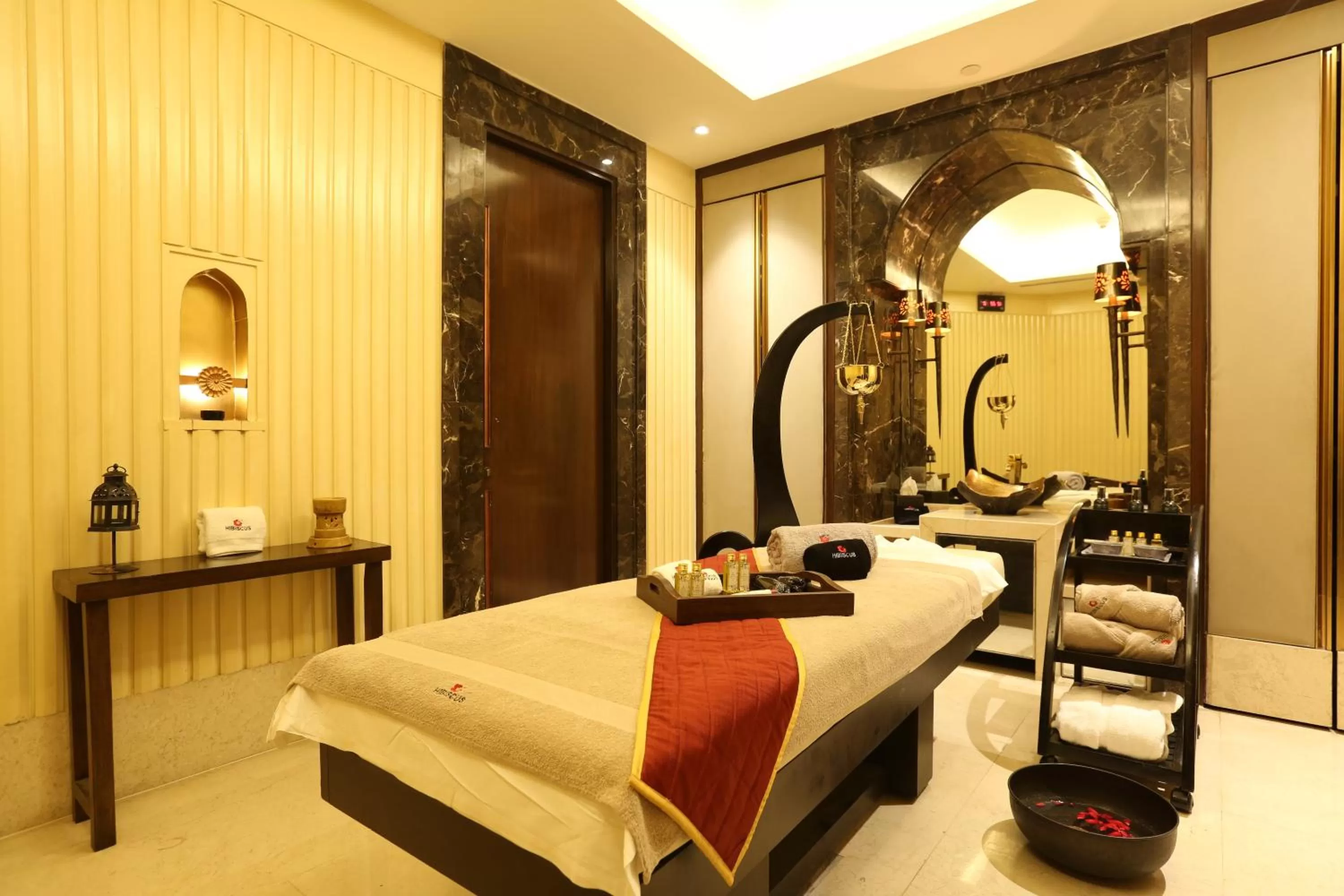 Spa and wellness centre/facilities in Crowne Plaza New Delhi Mayur Vihar Noida by IHG