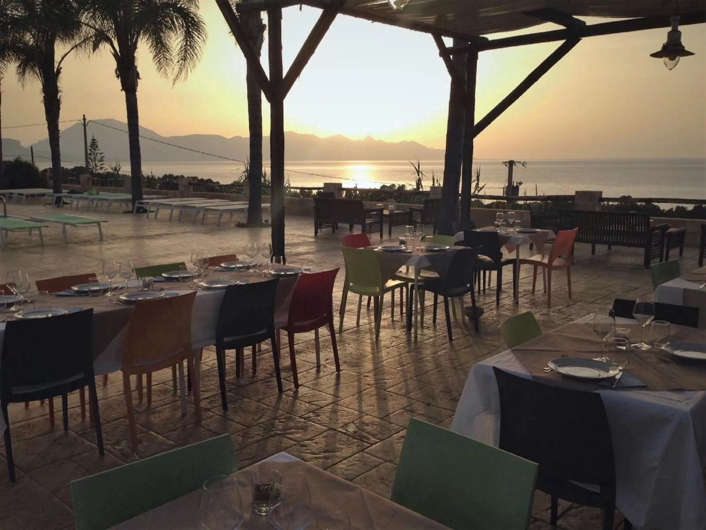 Restaurant/places to eat in Petruso Resort