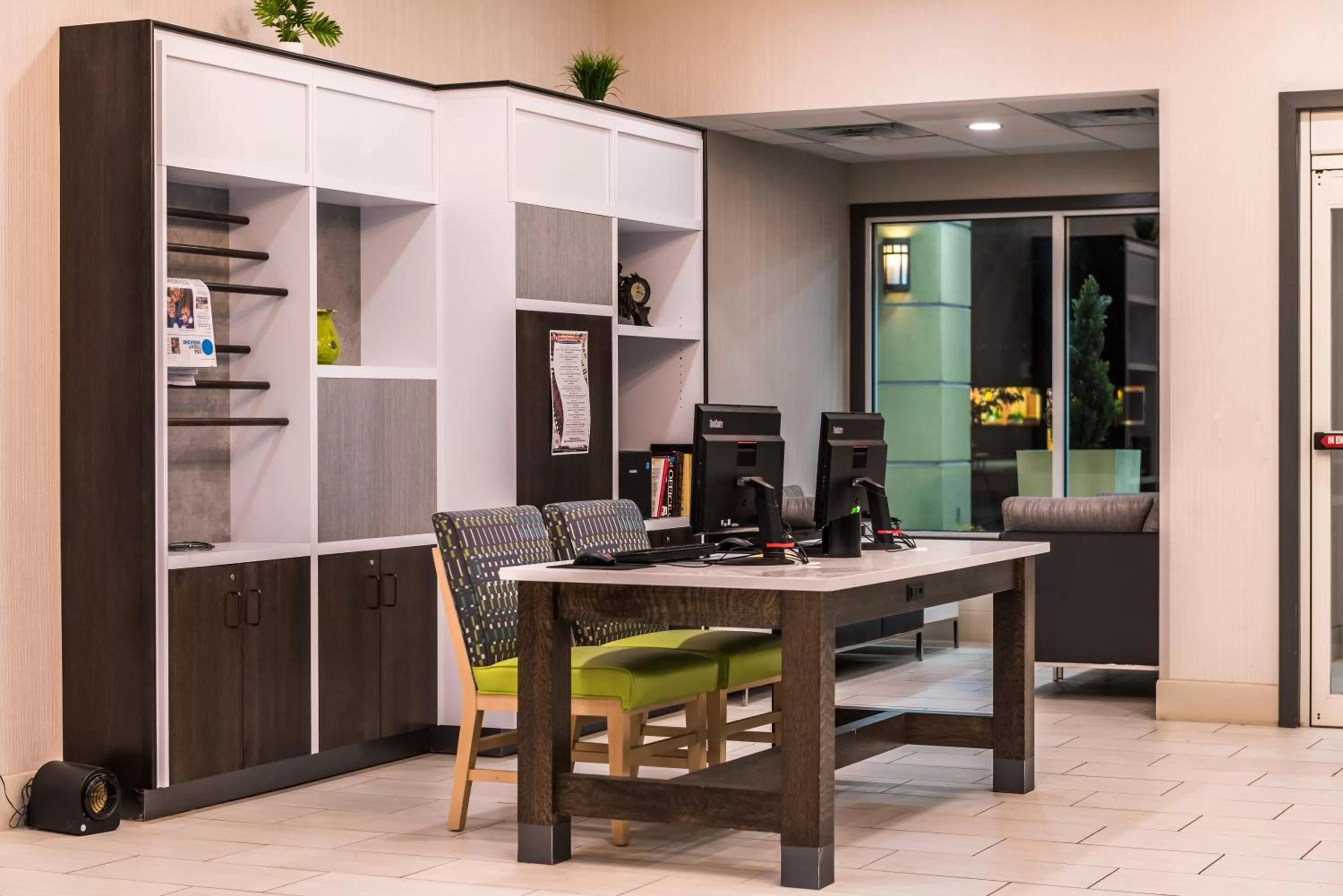 Property building in Holiday Inn Auburn-Finger Lakes Region by IHG