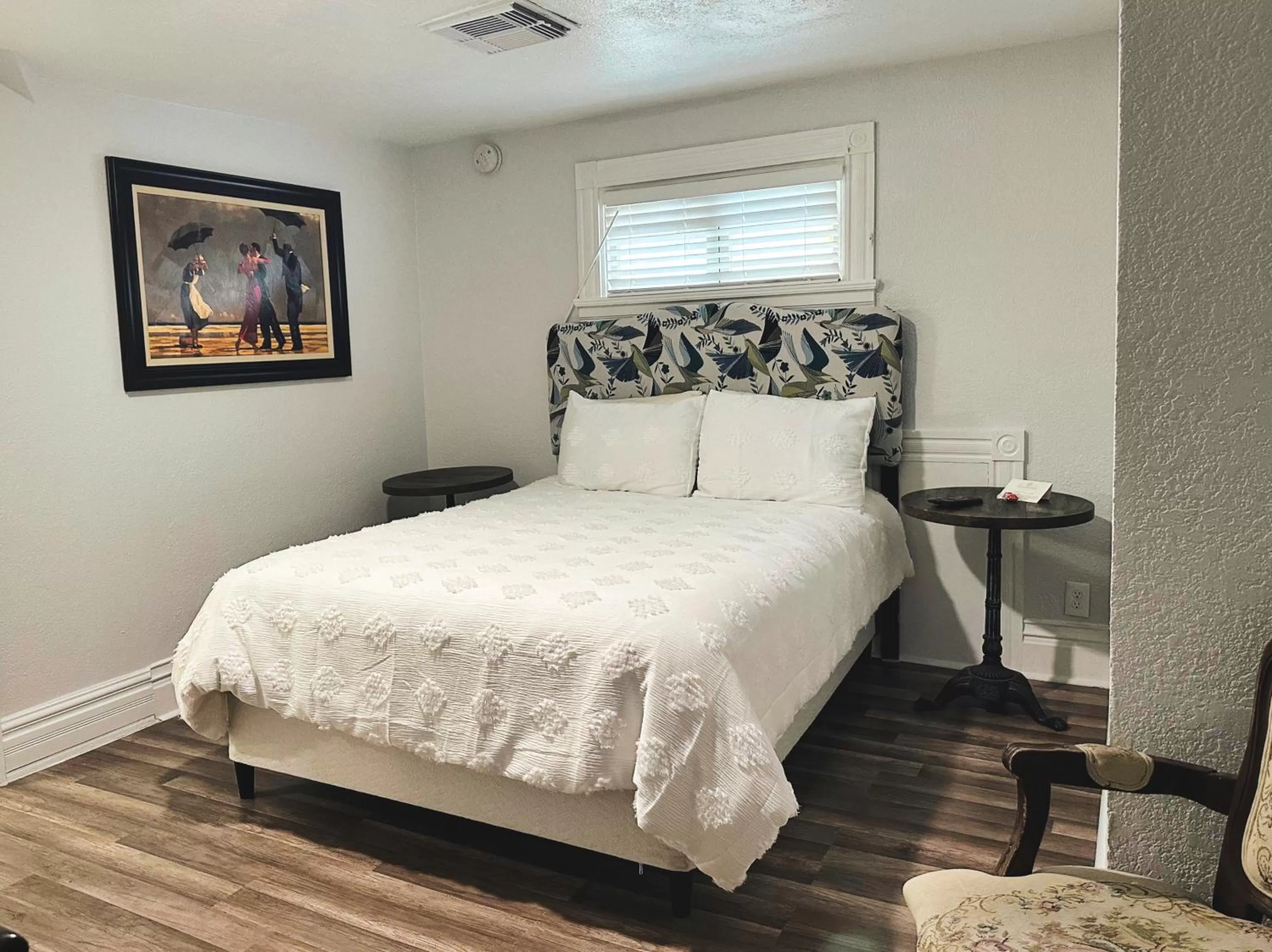 Photo of the whole room, Bed in The Mansion on 17th, formerly Schaefer Haus