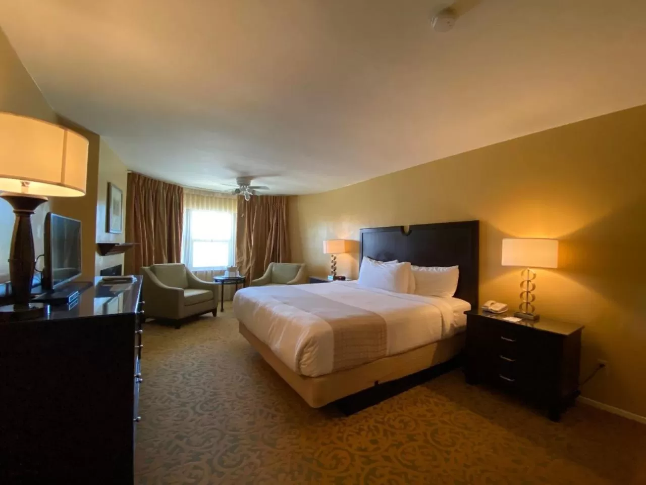 Junior Suite in The Morgan San Simeon - Cambria by Hearst Castle