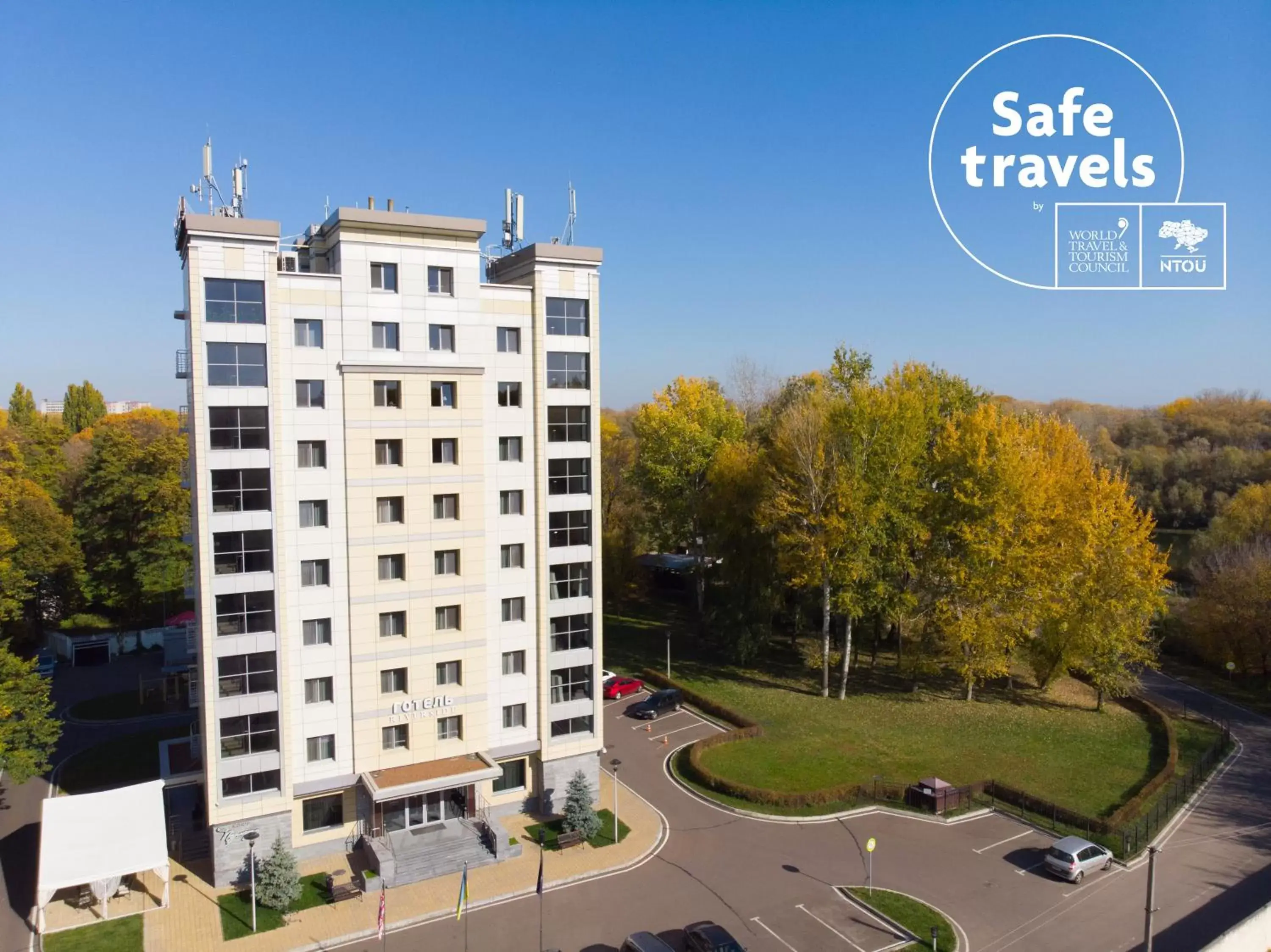 Property Building in RiverSide- Restaurant, Hotel, Beach Property Building in RiverSide- Restaurant, Hotel, Beach