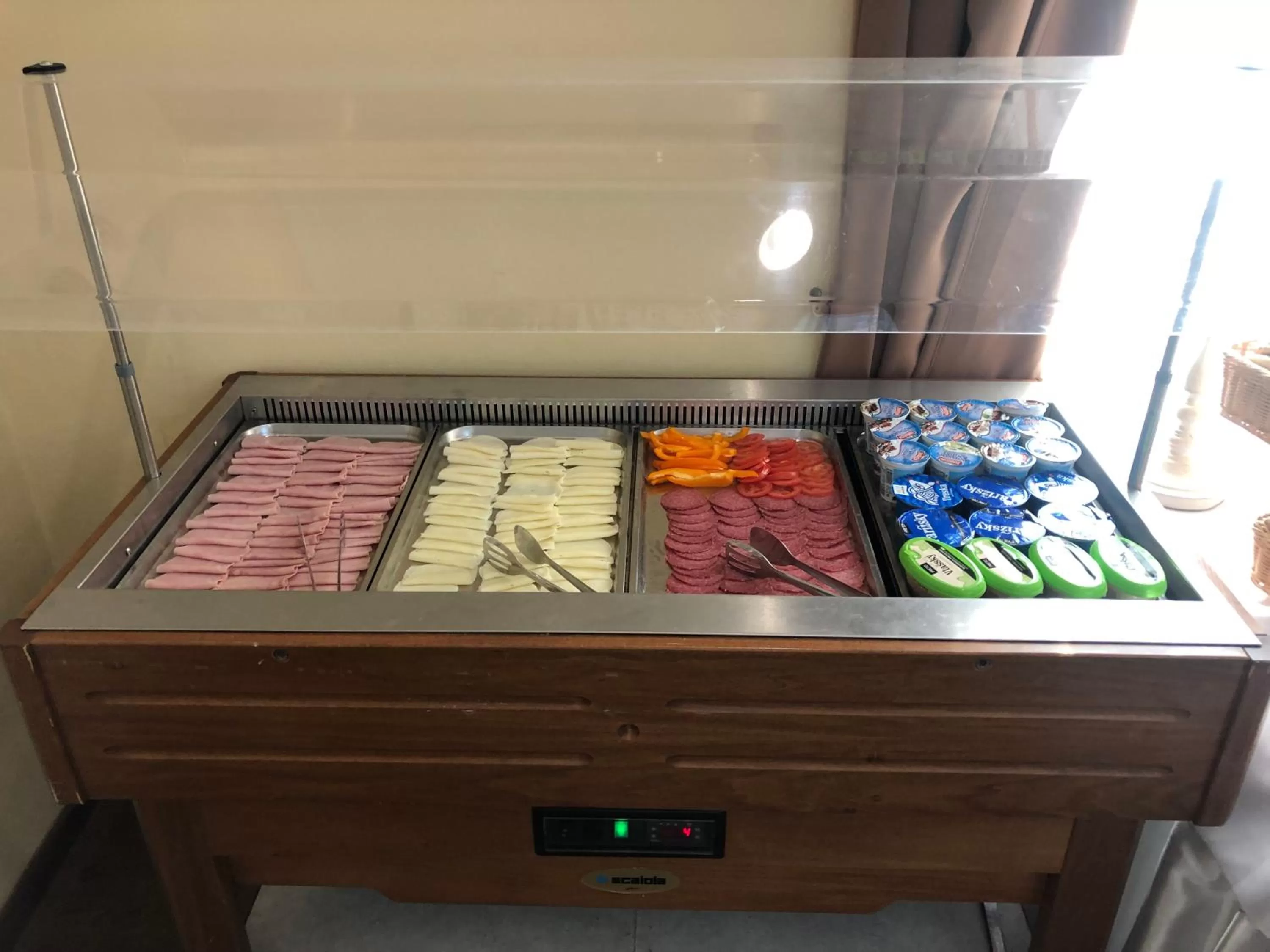 Breakfast in Hotel Jelen