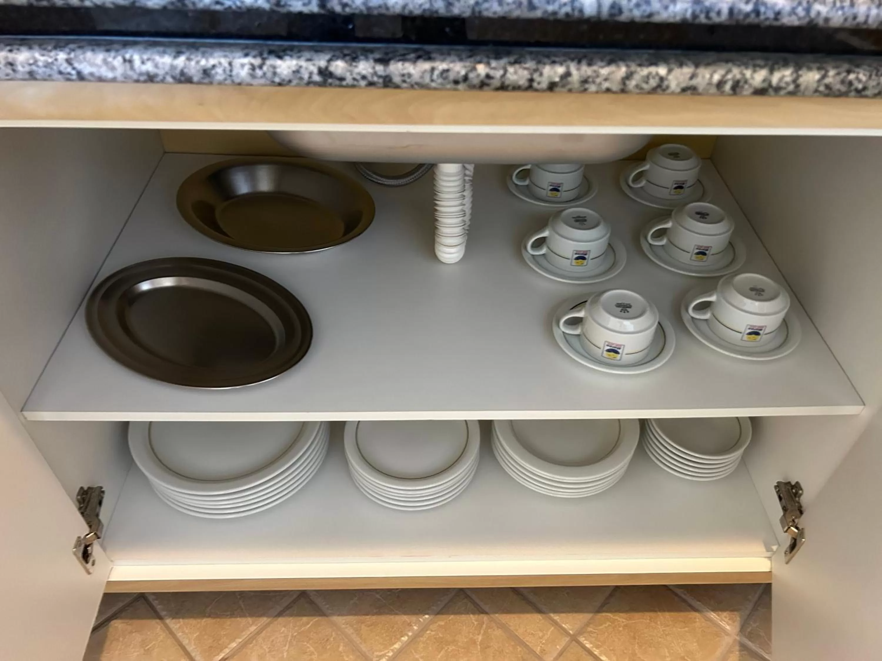 Kitchen or kitchenette, Kitchen/Kitchenette in Golfinhos Apart Hotel