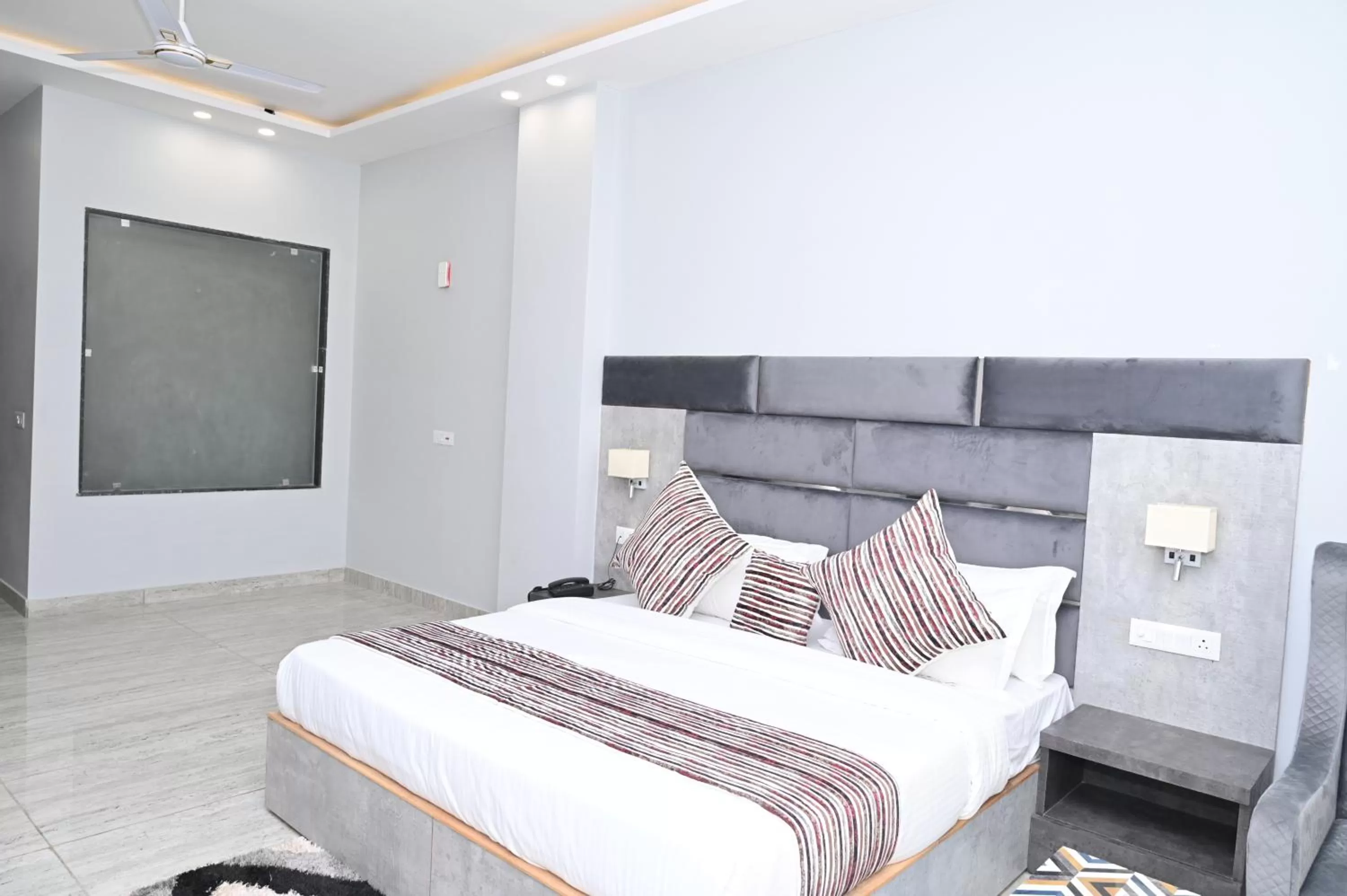 Bed in Hotel Vasdaa Grand