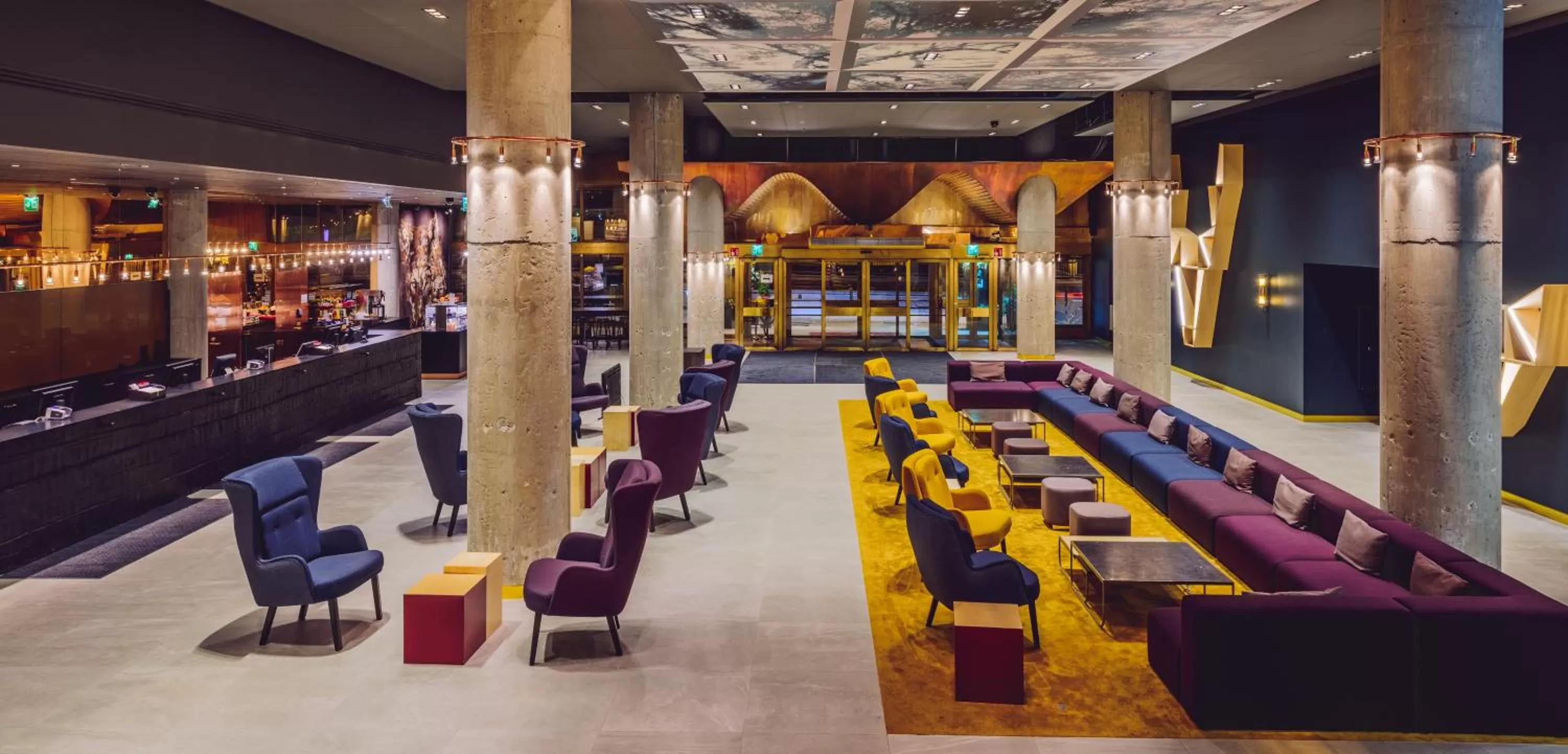 Lobby or reception in Original Sokos Hotel Presidentti Helsinki