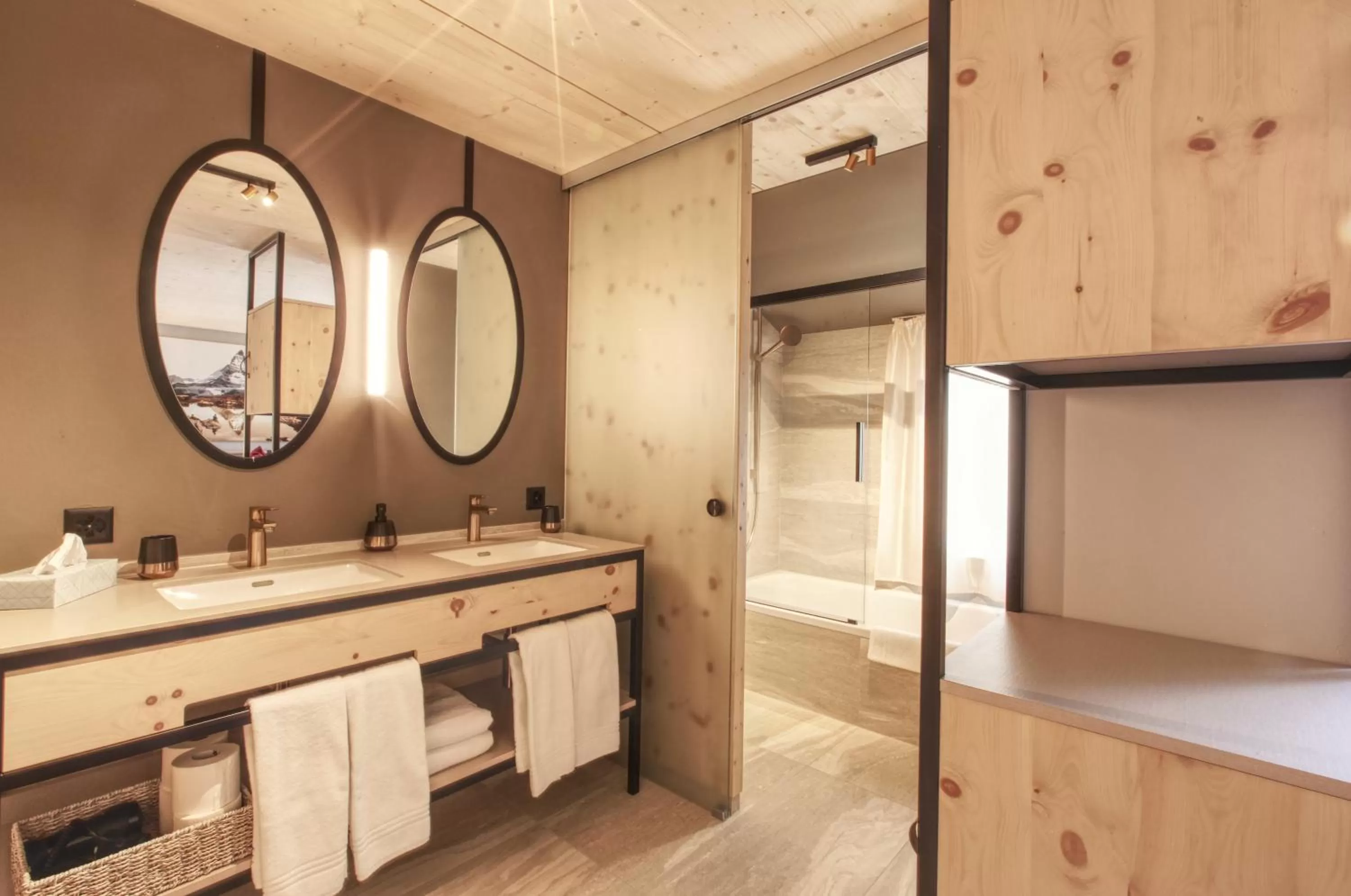 Bathroom in Hotel Derby