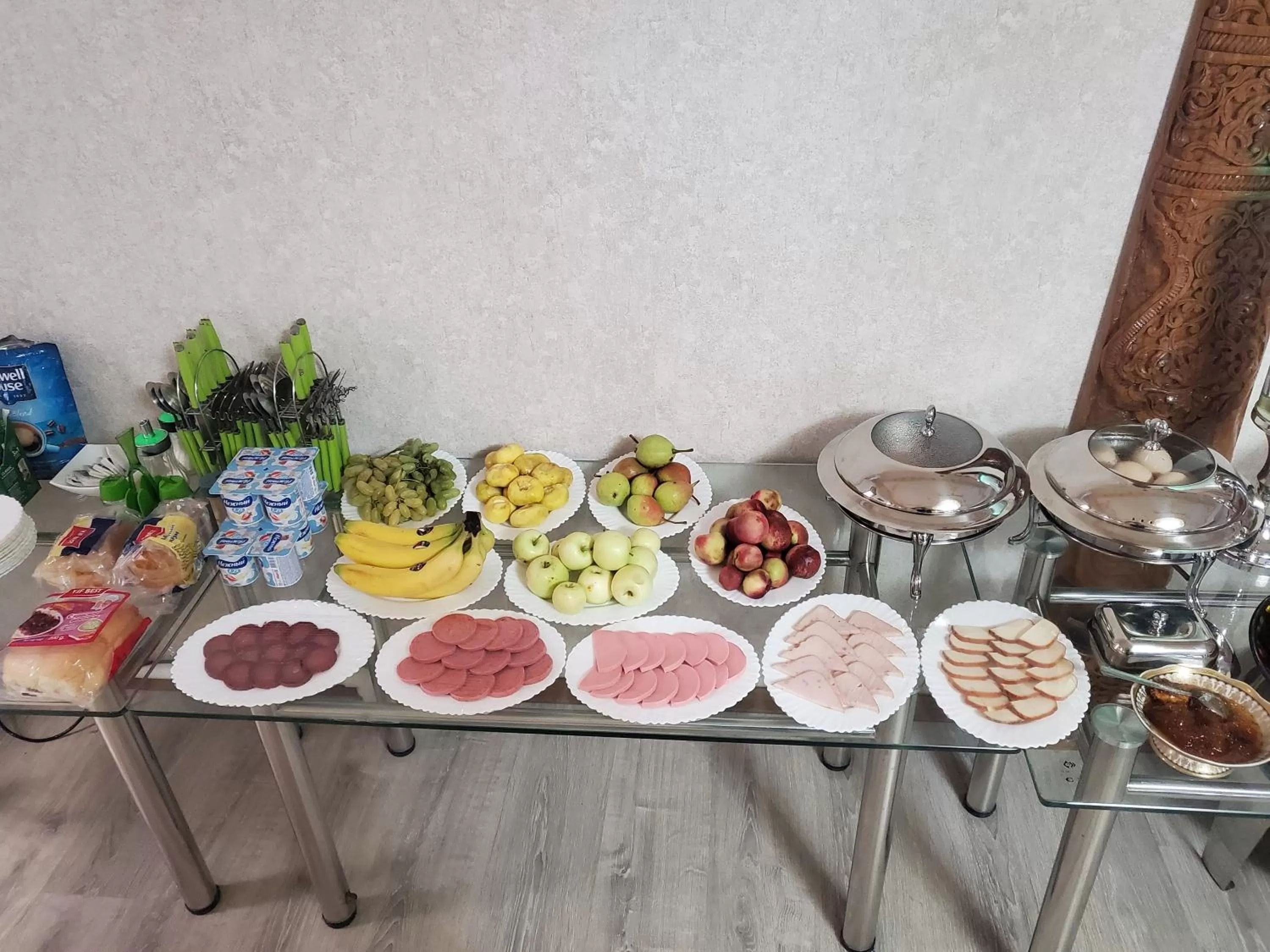 Breakfast in HOTEL UZBEGIM