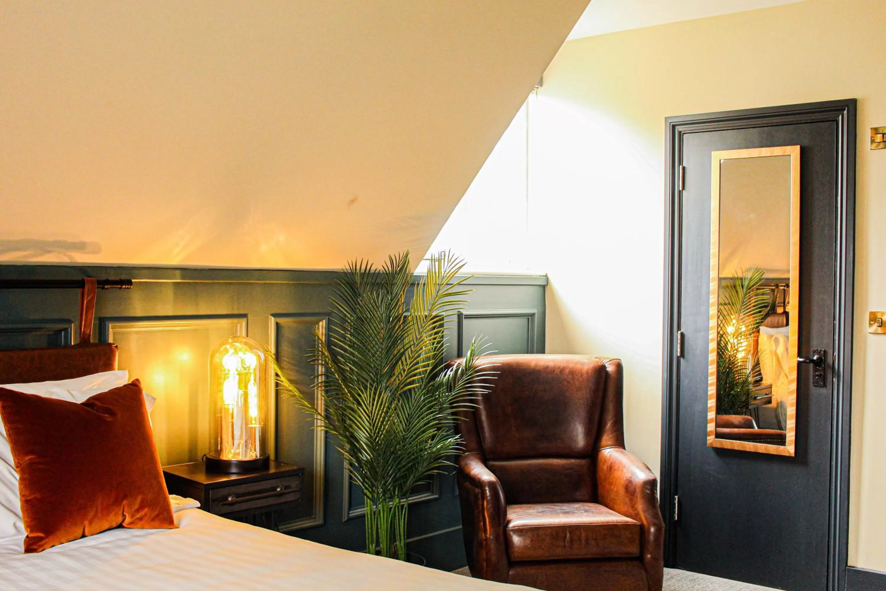 Bedroom, Bed in Brewhouse and Kitchen