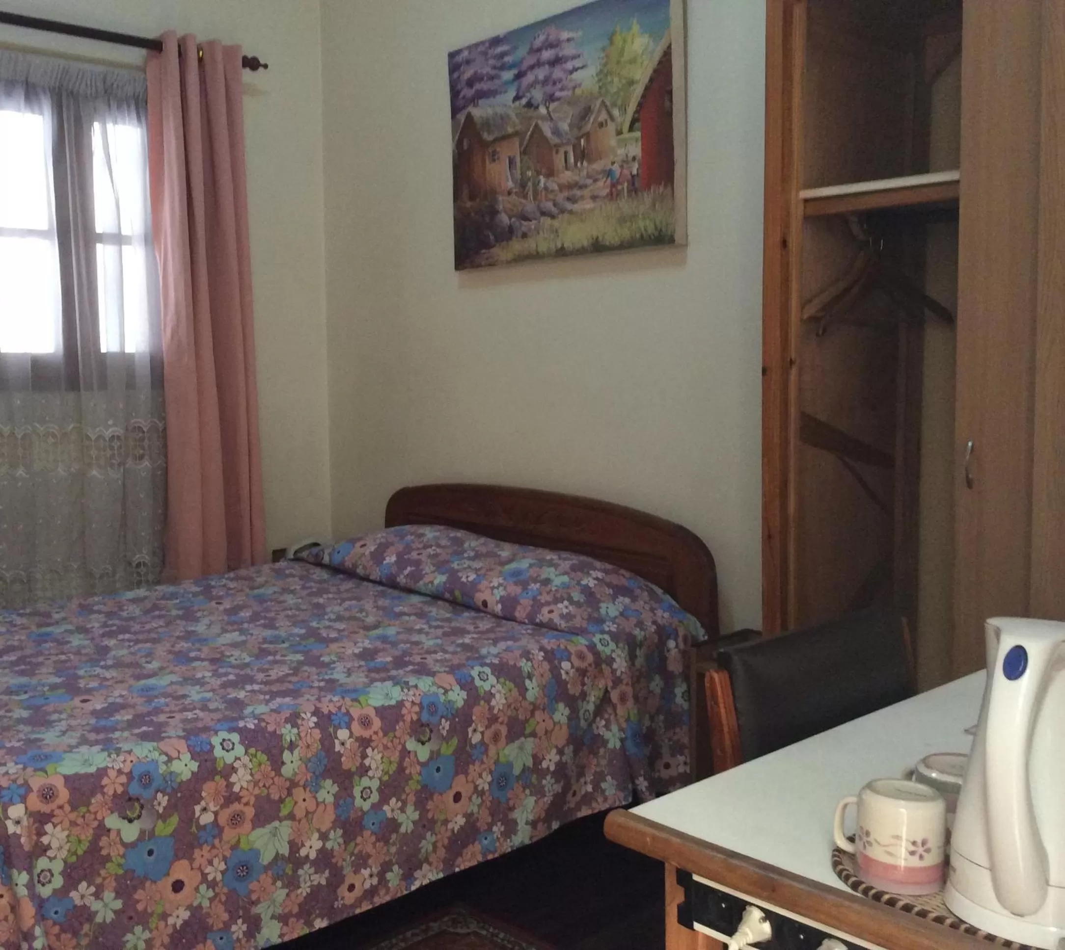 Bed, Room Photo in TANA-JACARANDA