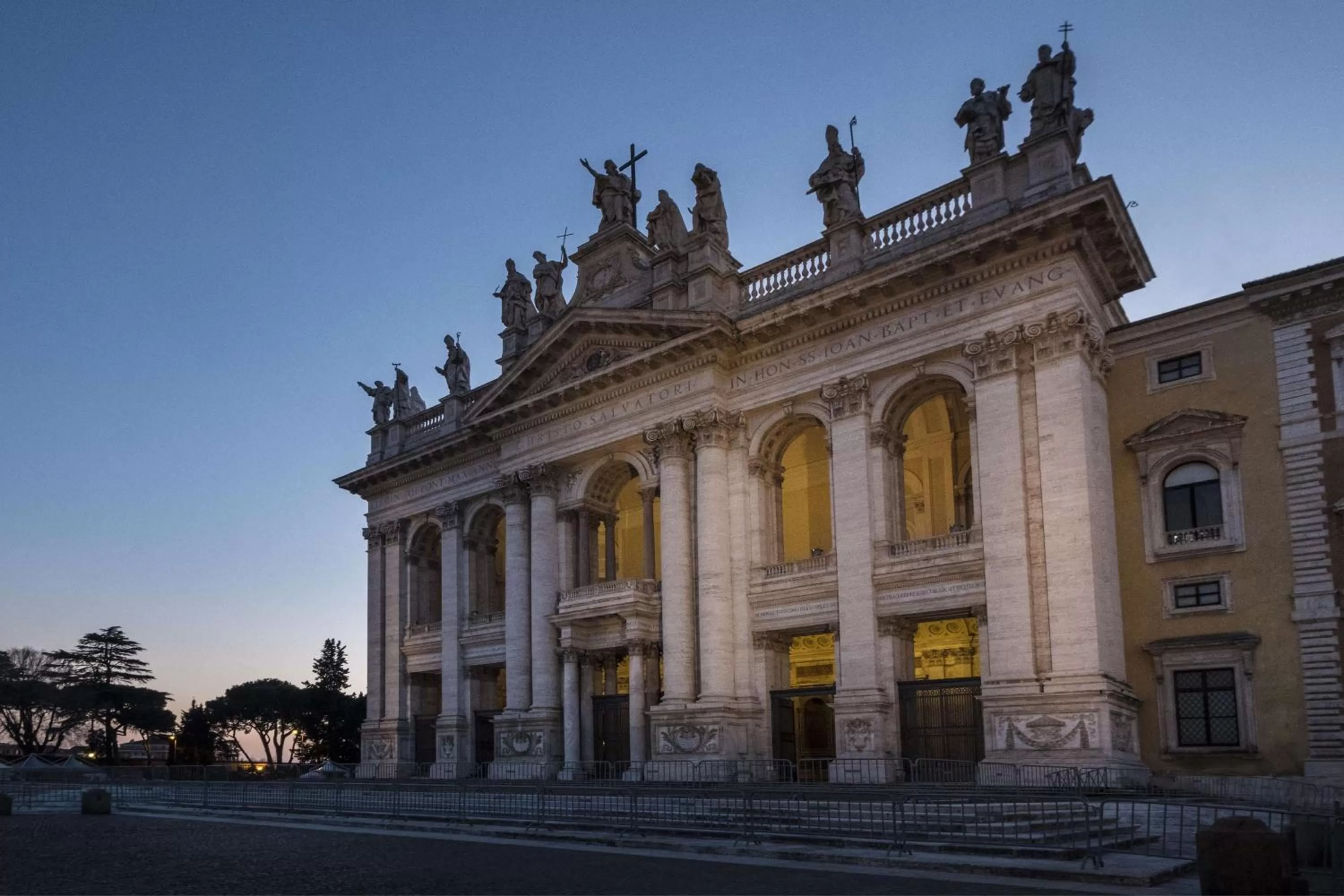 Property building in Best Western Hotel Piccadilly