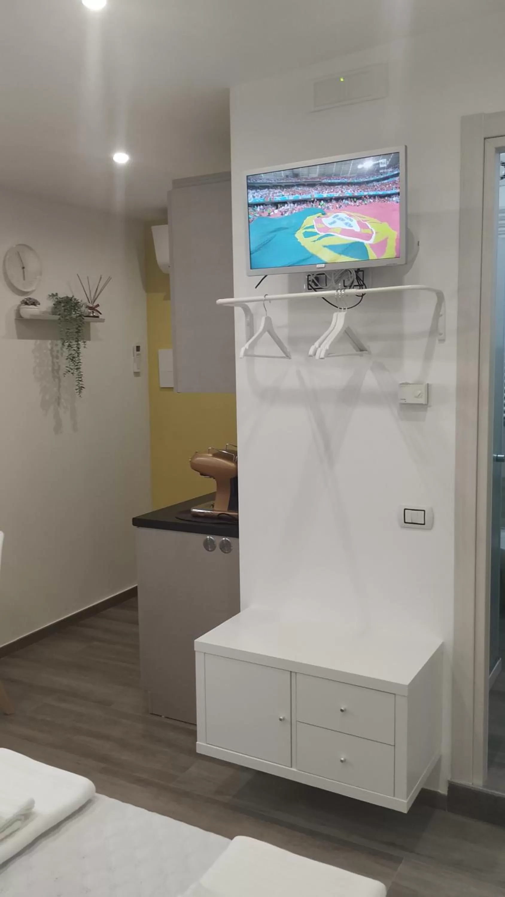 Photo of the whole room in Comeacasa B&B