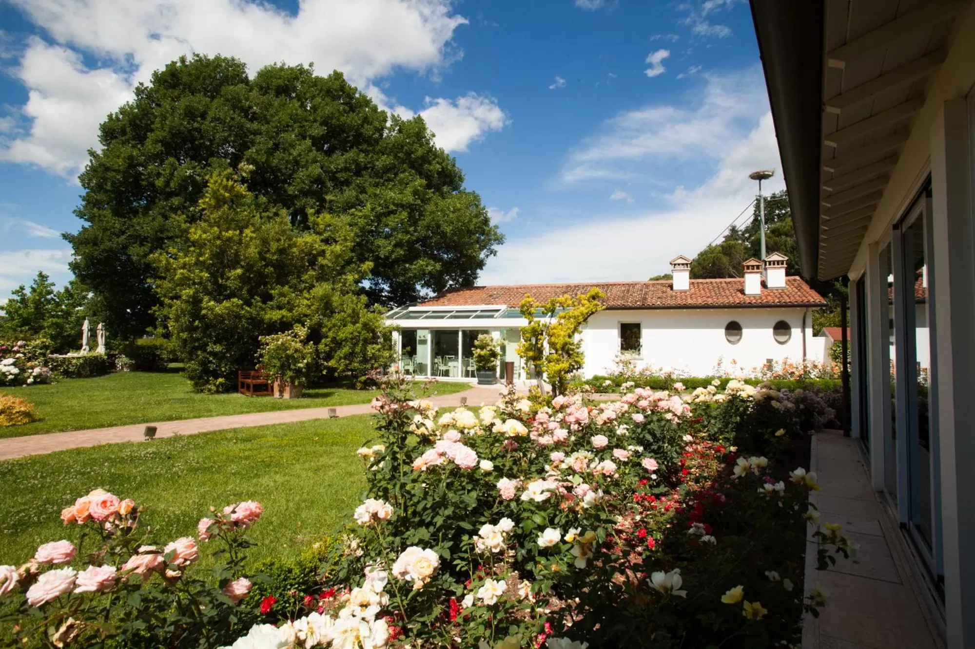 Day in Villa Abbondanzi Resort