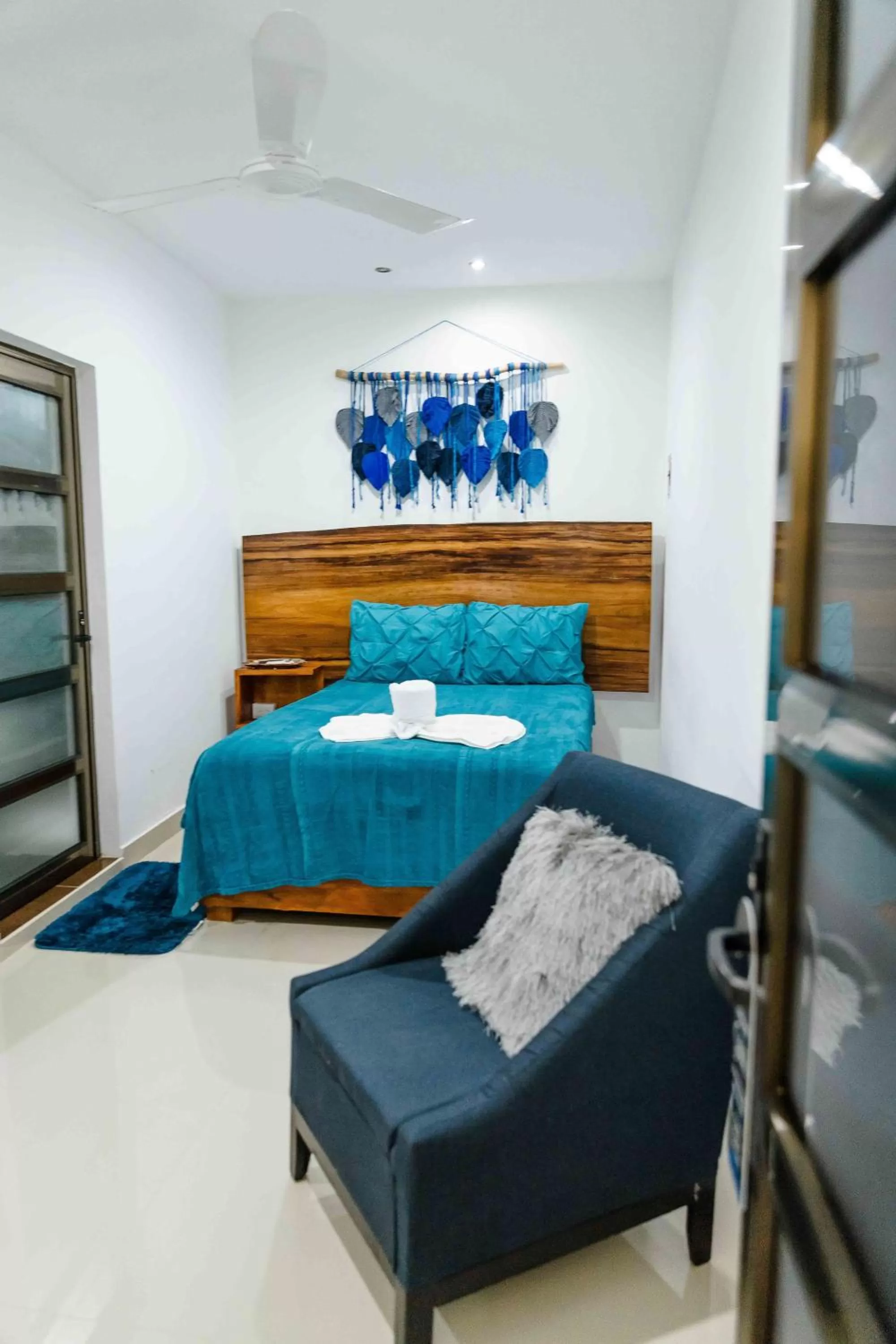 Bed in Hotel Naomi City center