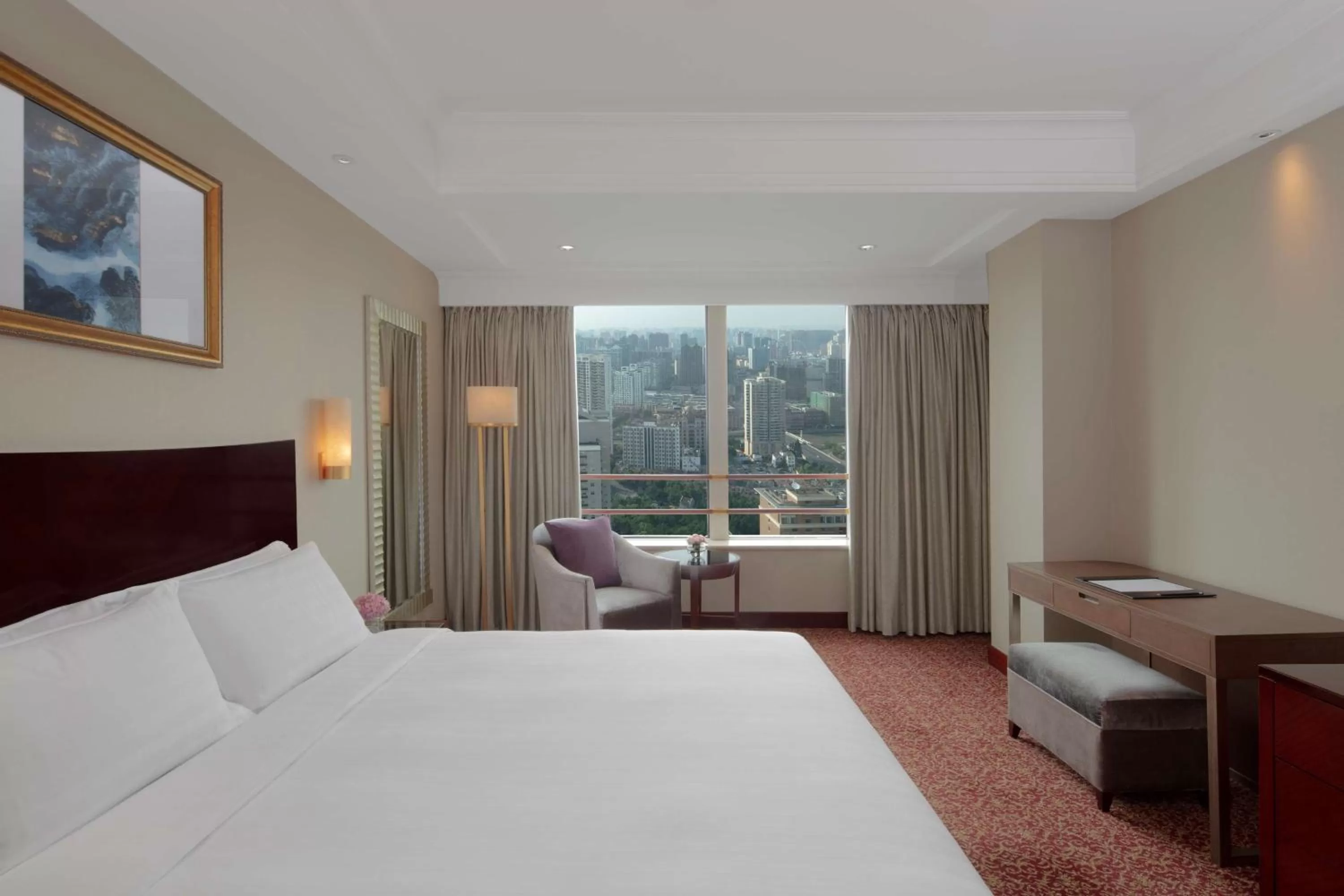 Deluxe Suite in Radisson Blu Hotel Shanghai New World