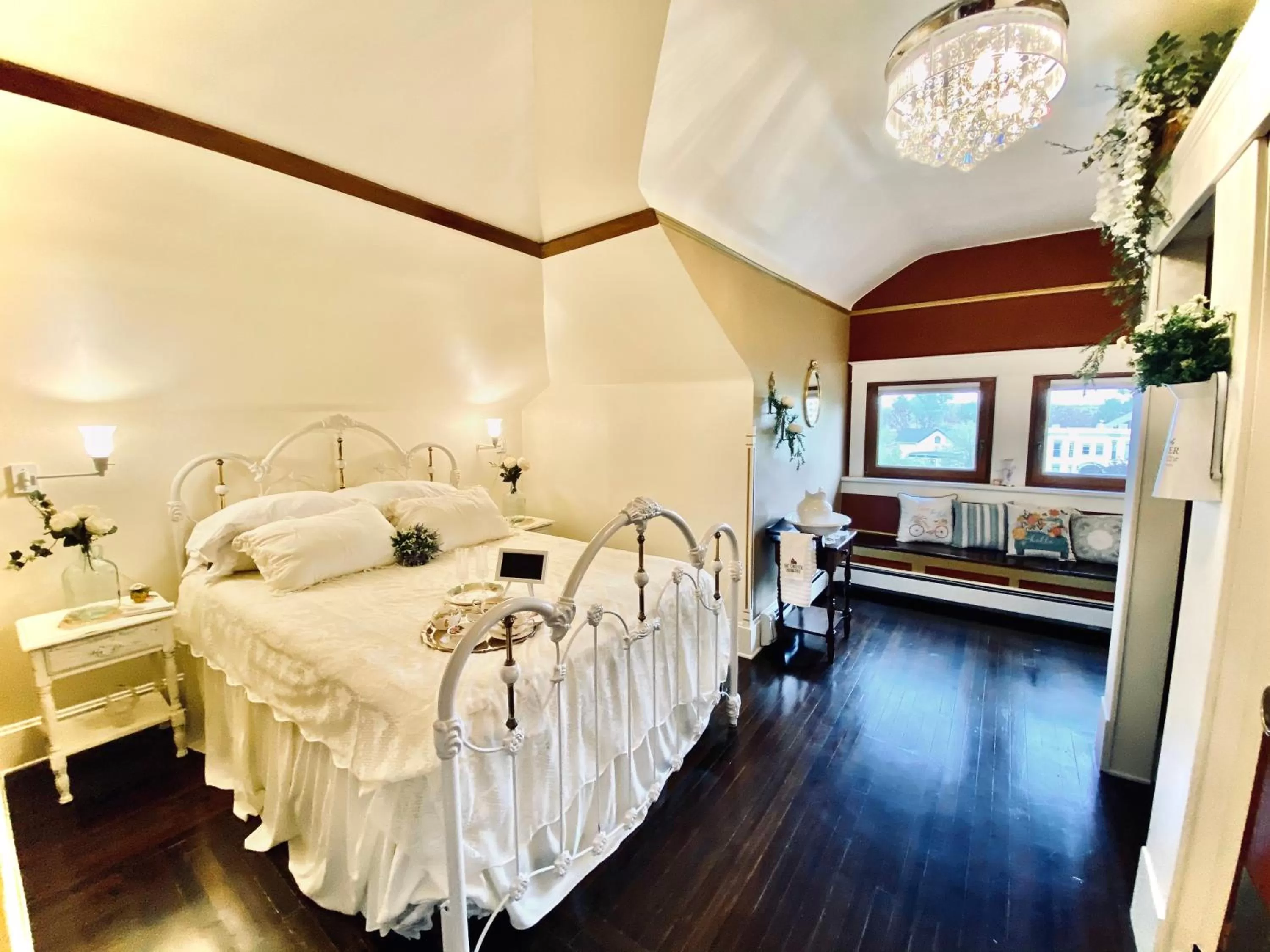 Bed in The Abriendo Inn