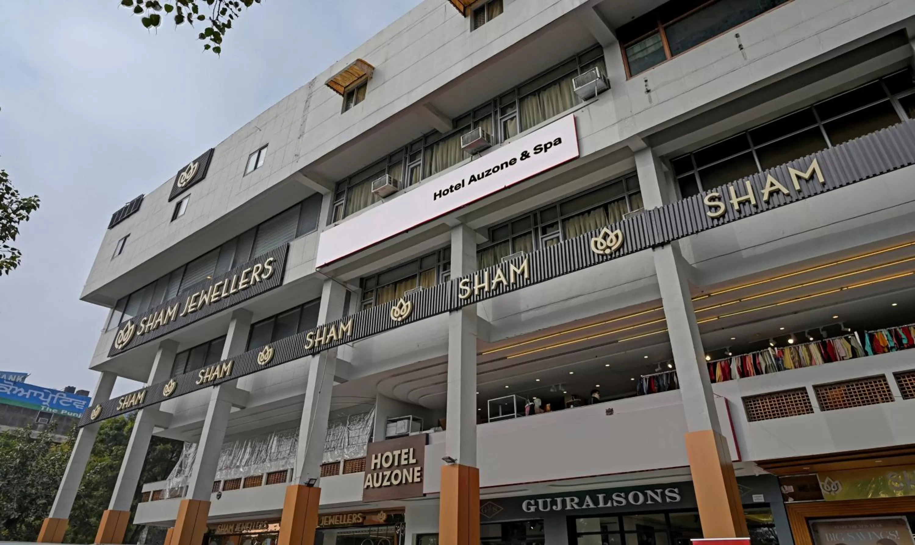 Itsy By Treebo - Auzone & Spa