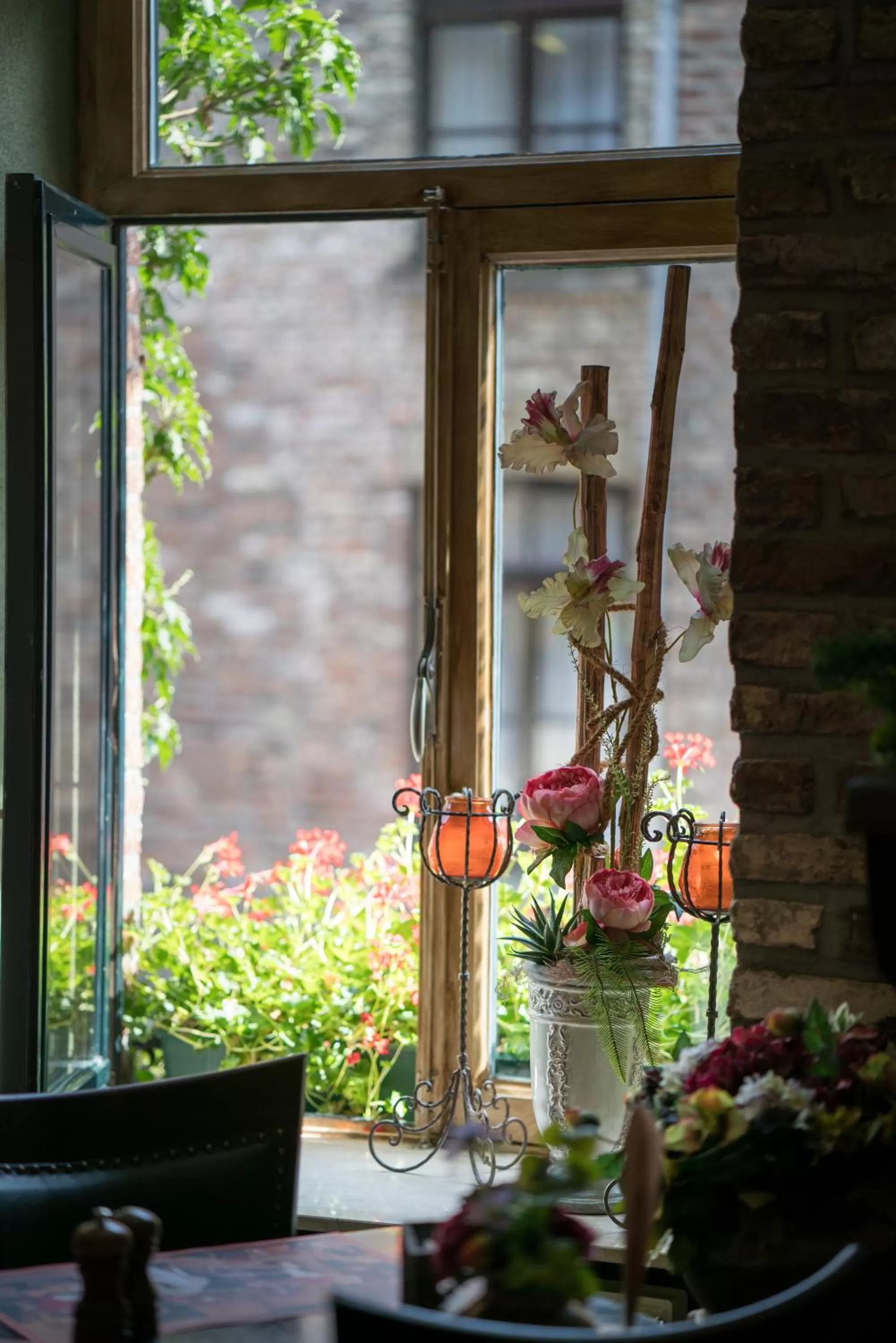 Restaurant/places to eat, Patio/Outdoor Area in Gasterij de Poort