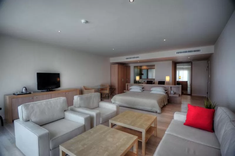 Photo of the whole room in Lvzz Hotel