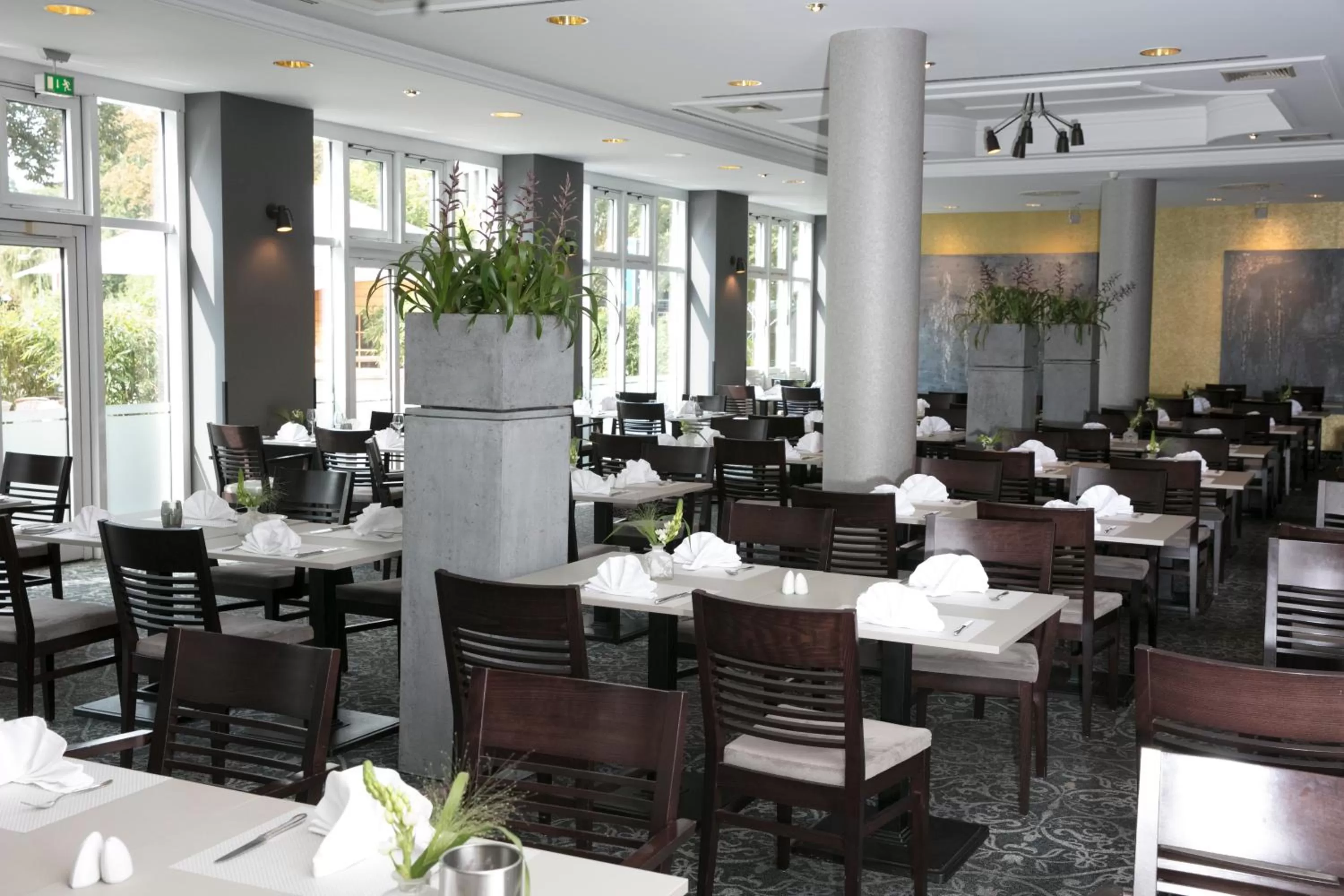 Restaurant/places to eat in Dorint An den Westfalenhallen Dortmund