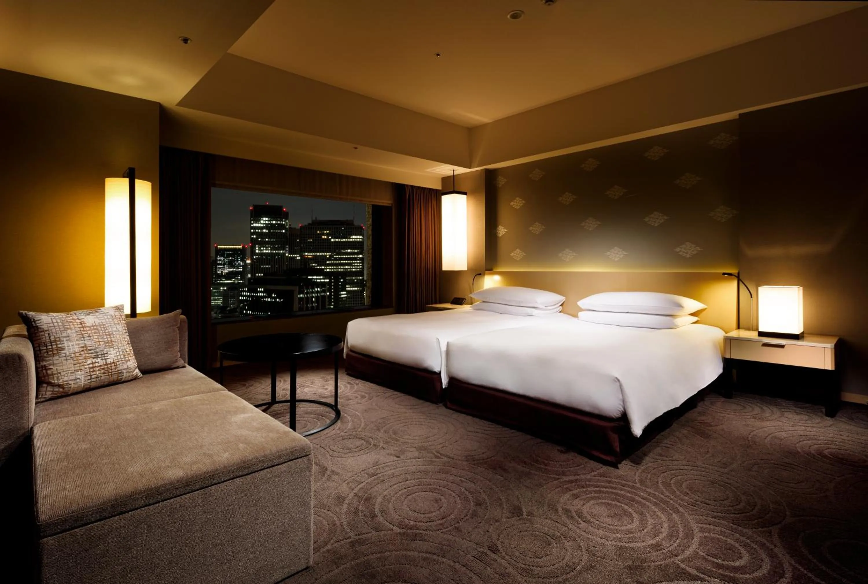 Bed in The Capitol Hotel Tokyu