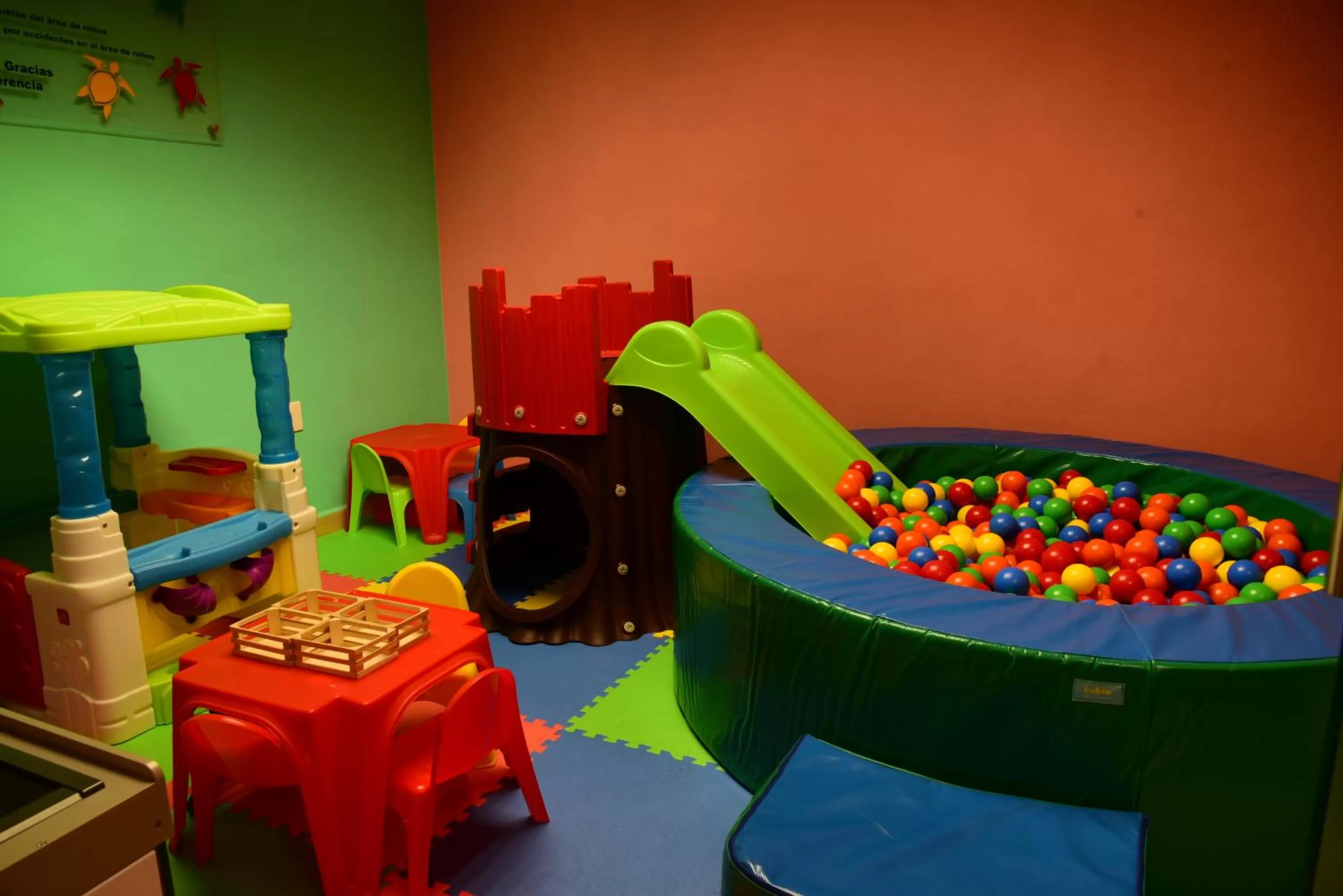 Game Room in Hotel Villa Murano