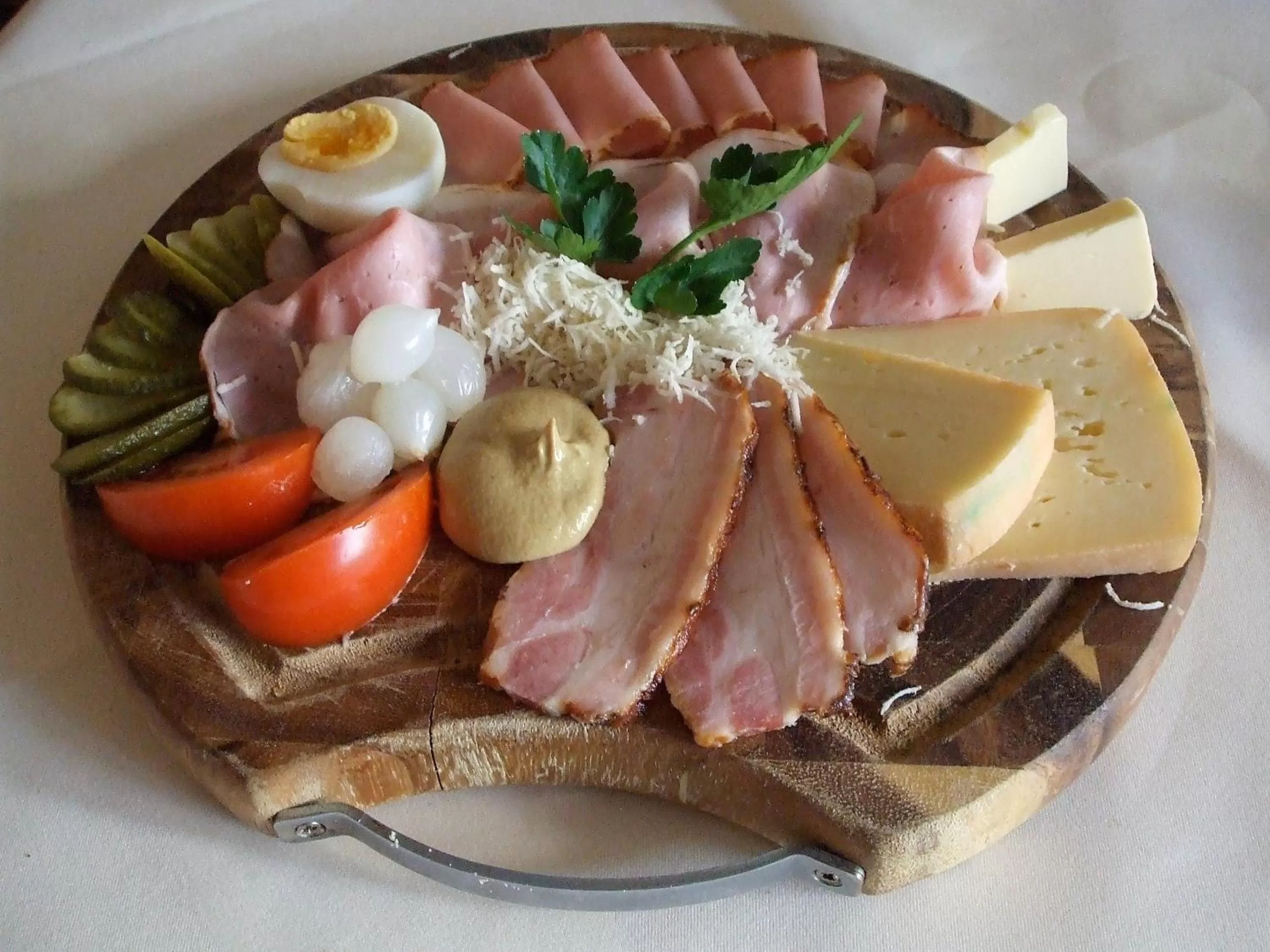 Food and drinks in Hotel Krone