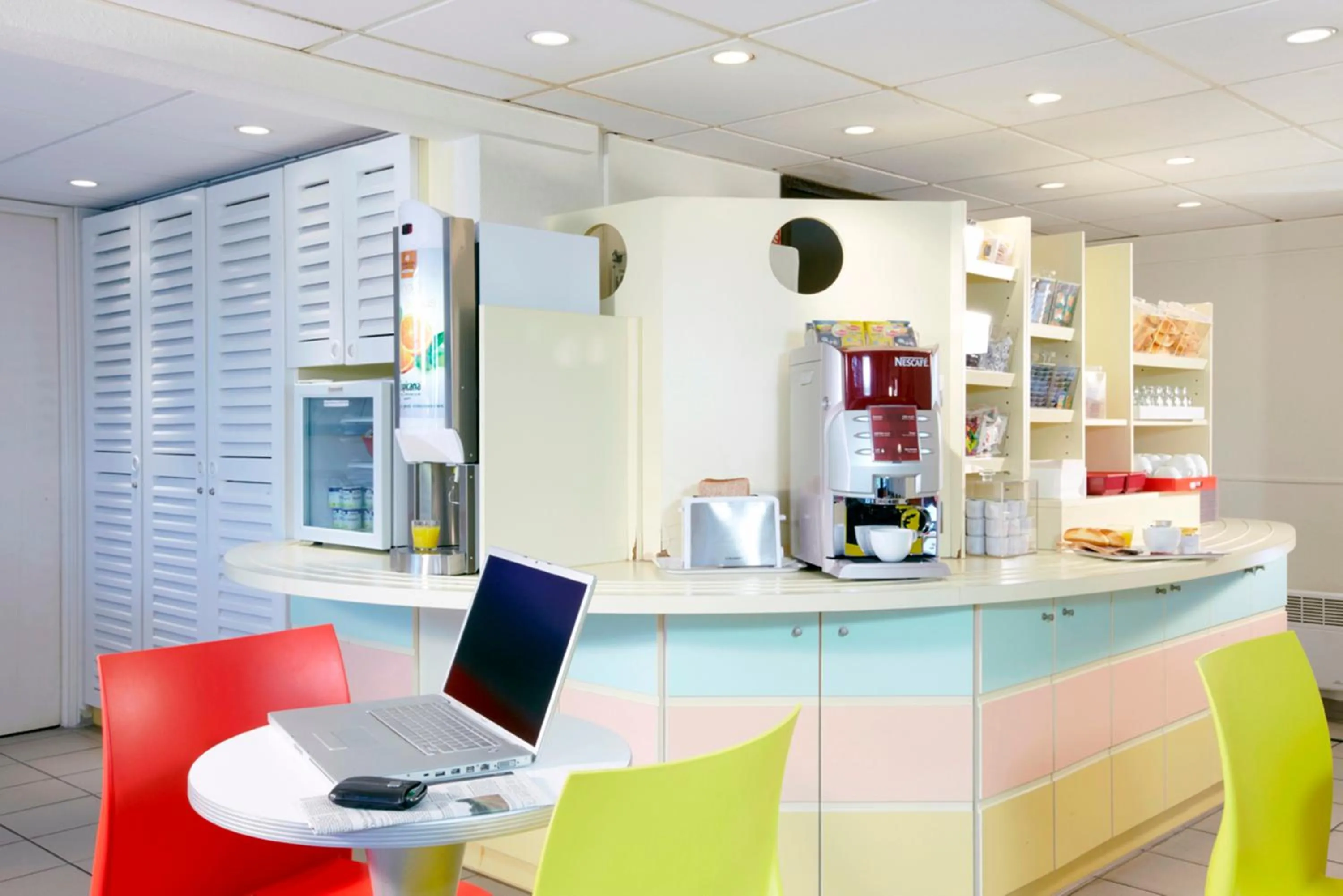 Restaurant/places to eat in Premiere Classe Dunkerque Est Armbouts Cappel