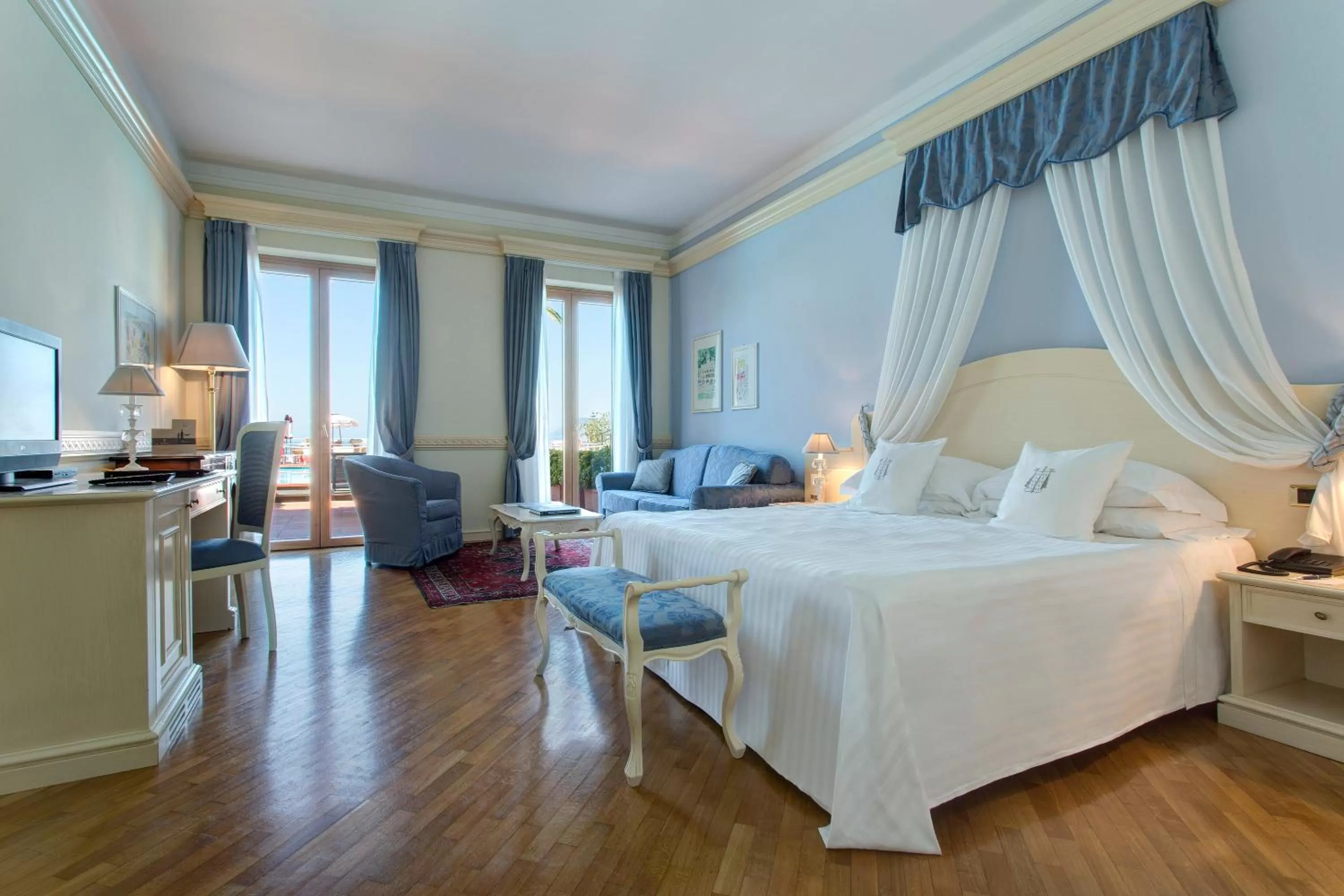 Photo of the whole room, Bed in Hotel Cenobio Dei Dogi