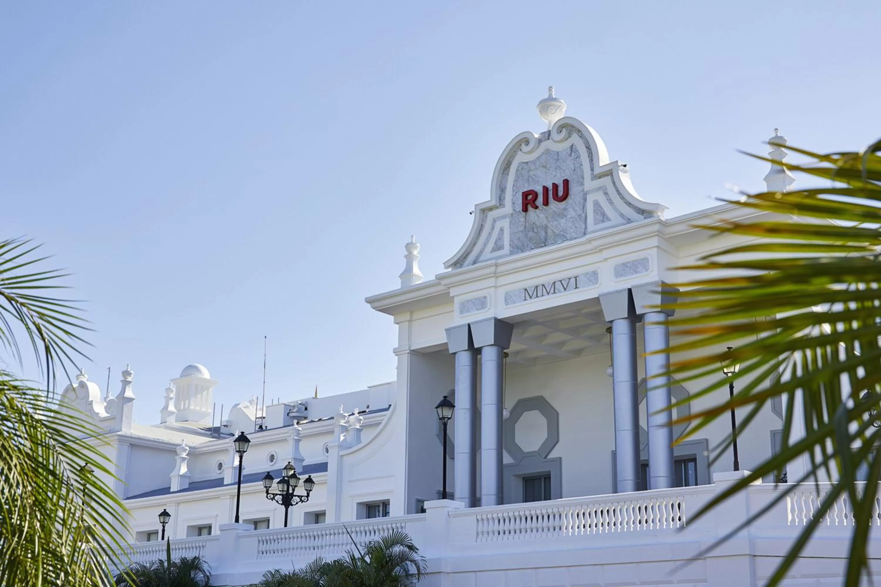 Facade/entrance in Riu Palace Riviera Maya - All Inclusive