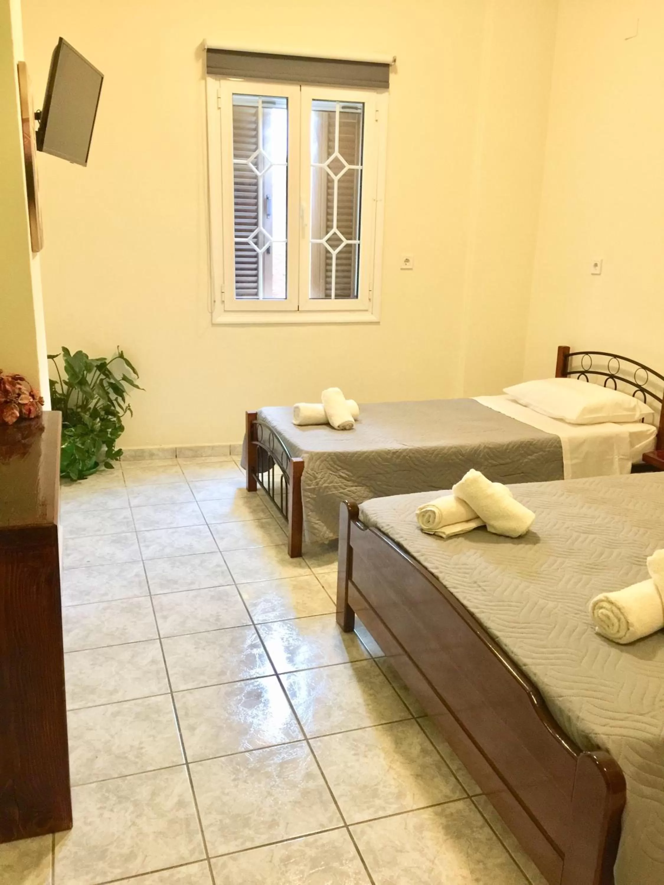 Bed in happyWish Syros