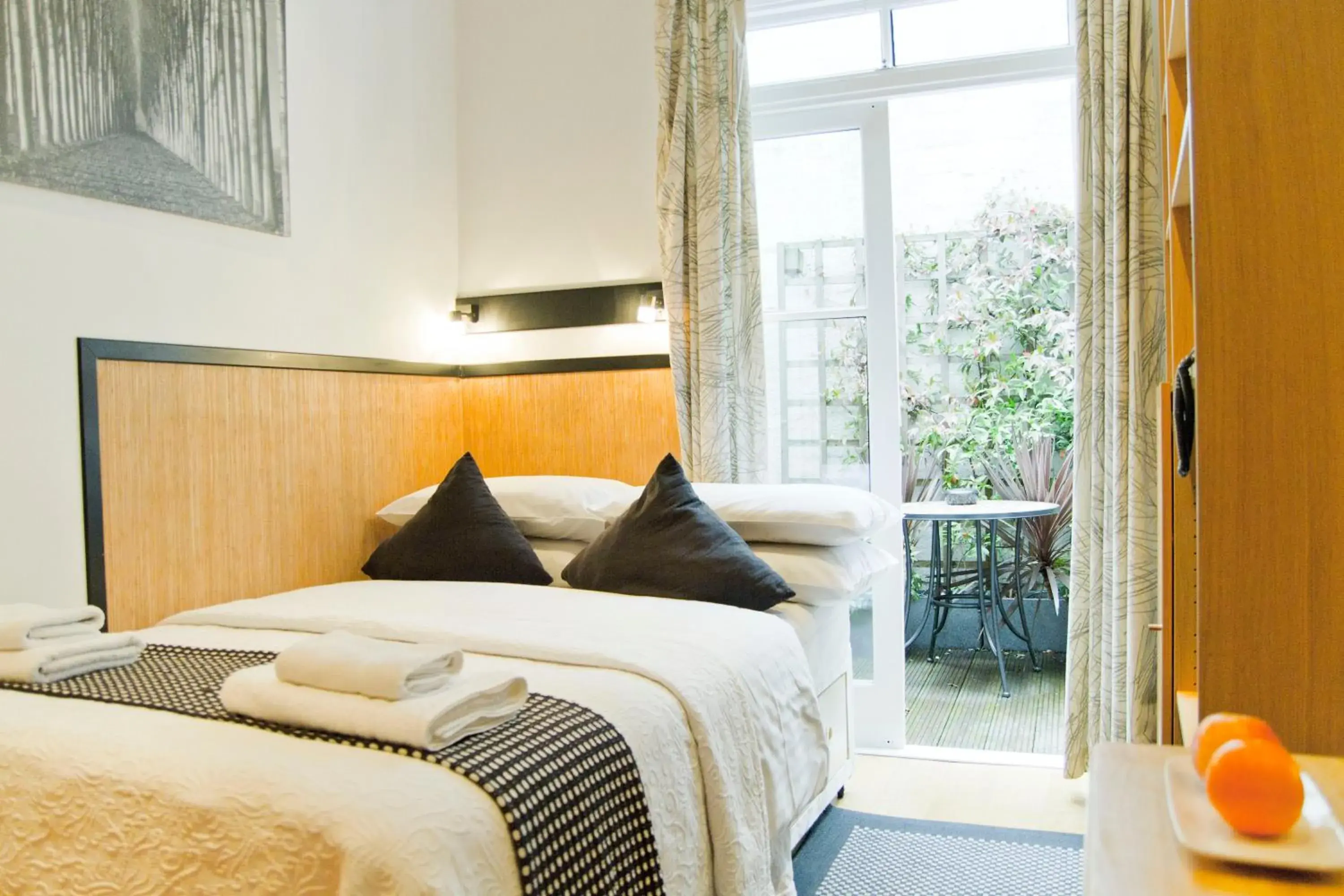 Studio with Terrace in Studios2Let Studio with Terrace in Studios2Let