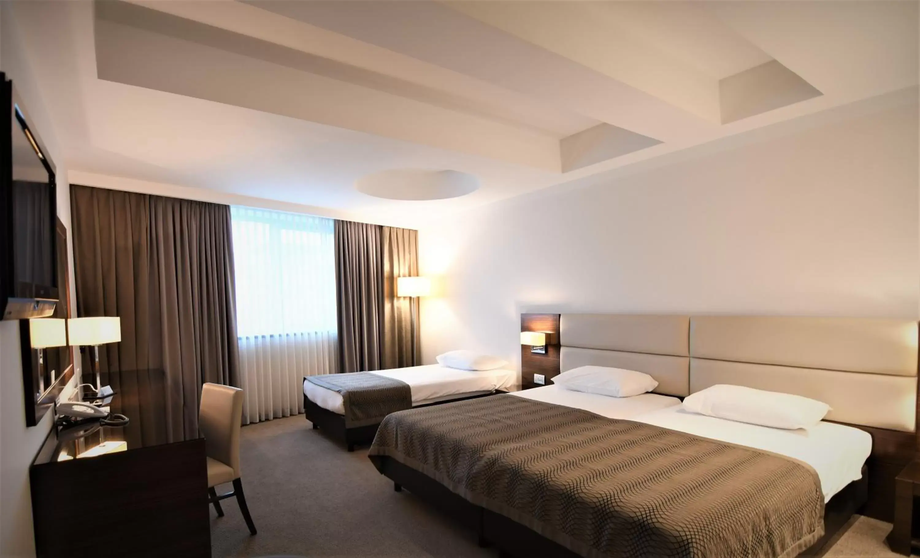 Deluxe Triple Room in Hotel Aristos Deluxe Triple Room in Hotel Aristos